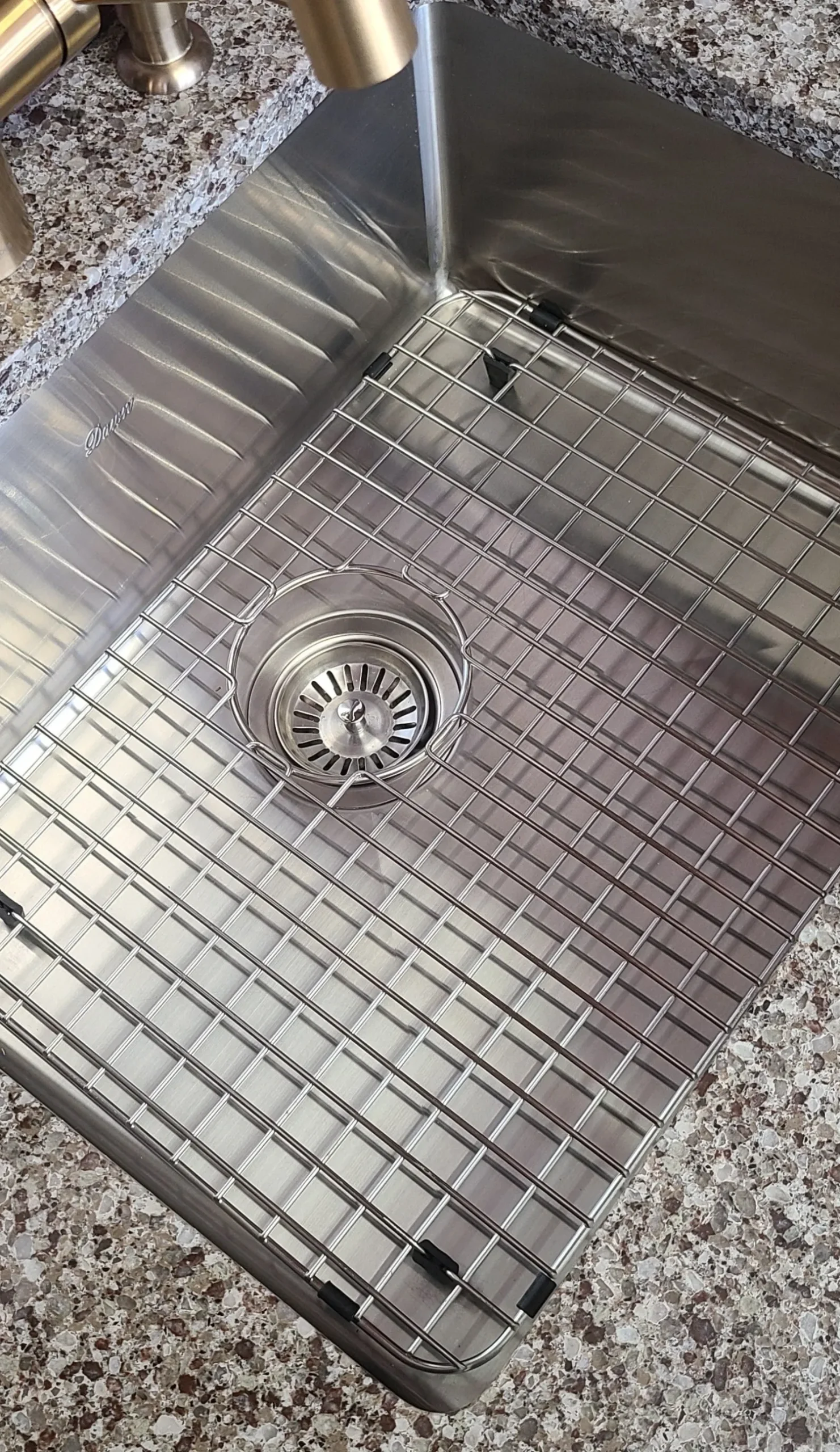 Hot Dawn 22" Undermount Stainless Steel Kitchen Sink Stainless Steel Sinks|Sinks For Tight Spaces