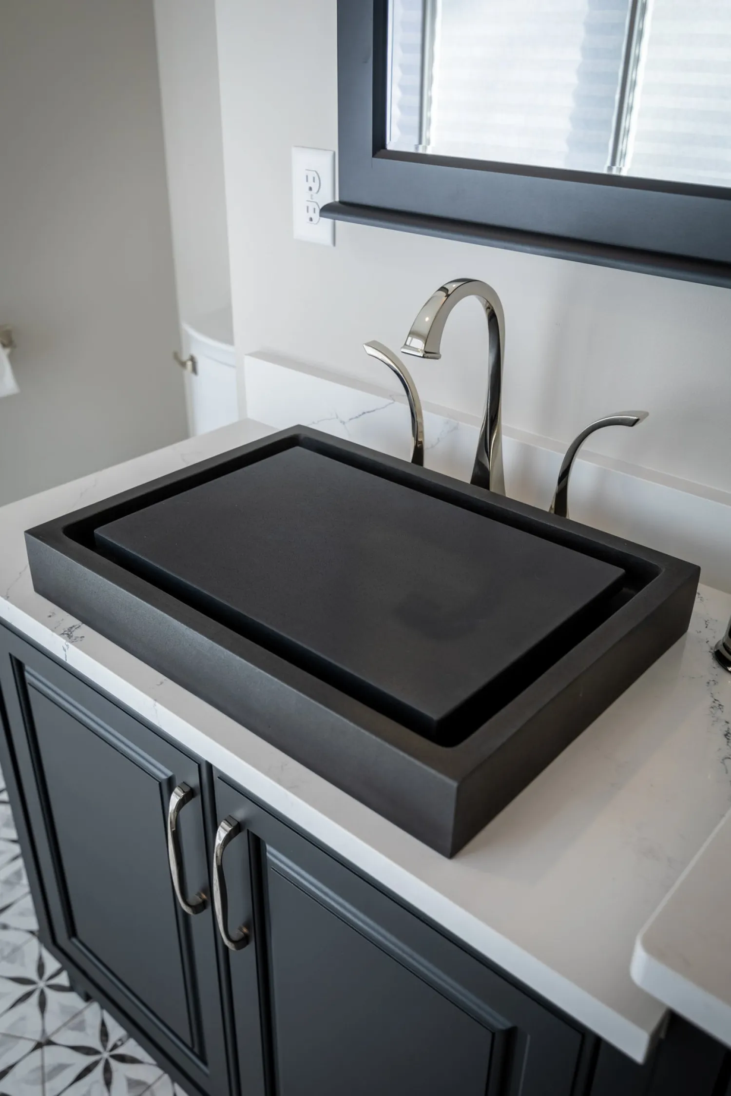 Online Rectangular Infinity Pool Sink - Honed Lava Stone Above Counter / Vessel Sinks