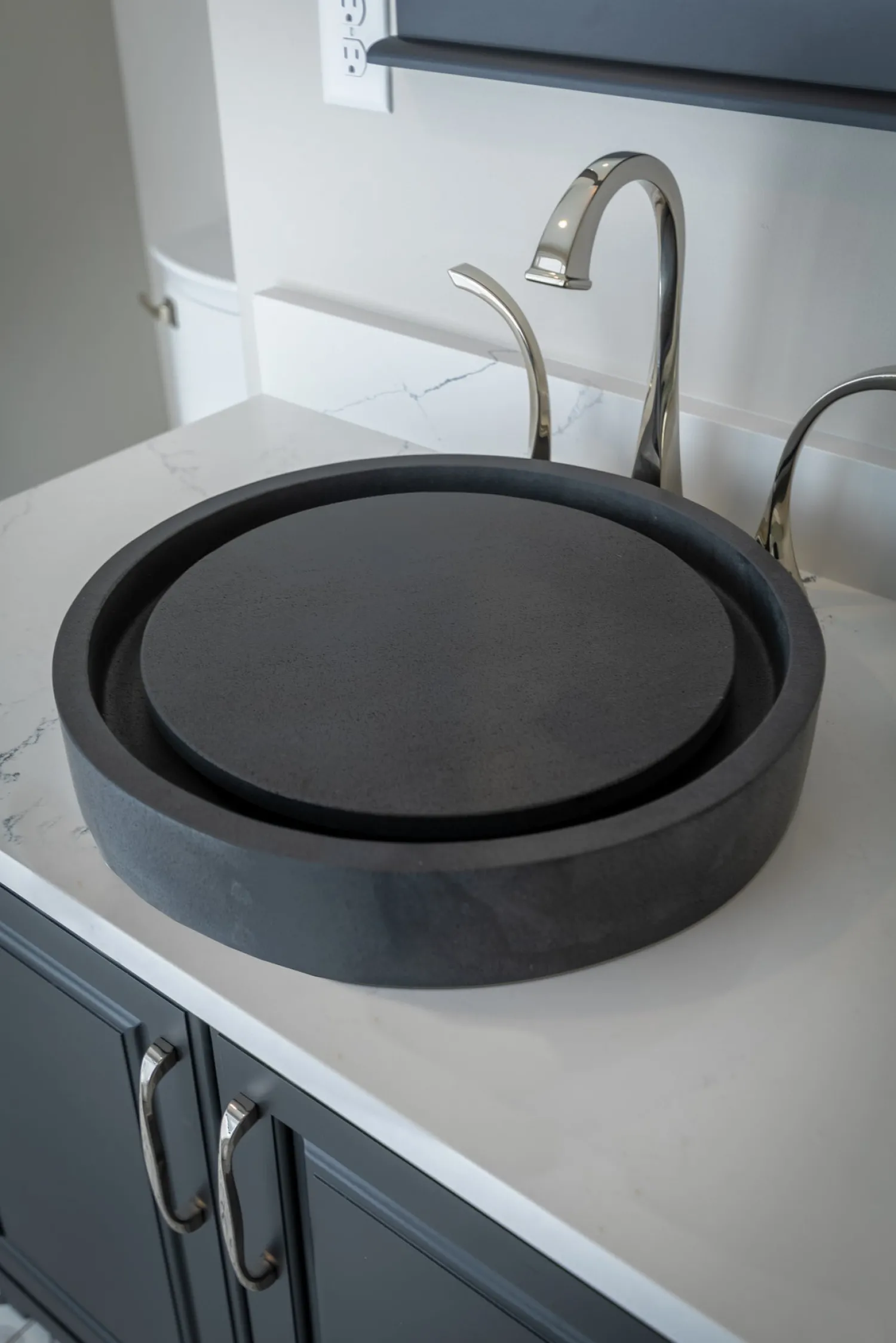 New Round Infinity Pool Sink - Lava Stone Above Counter / Vessel Sinks