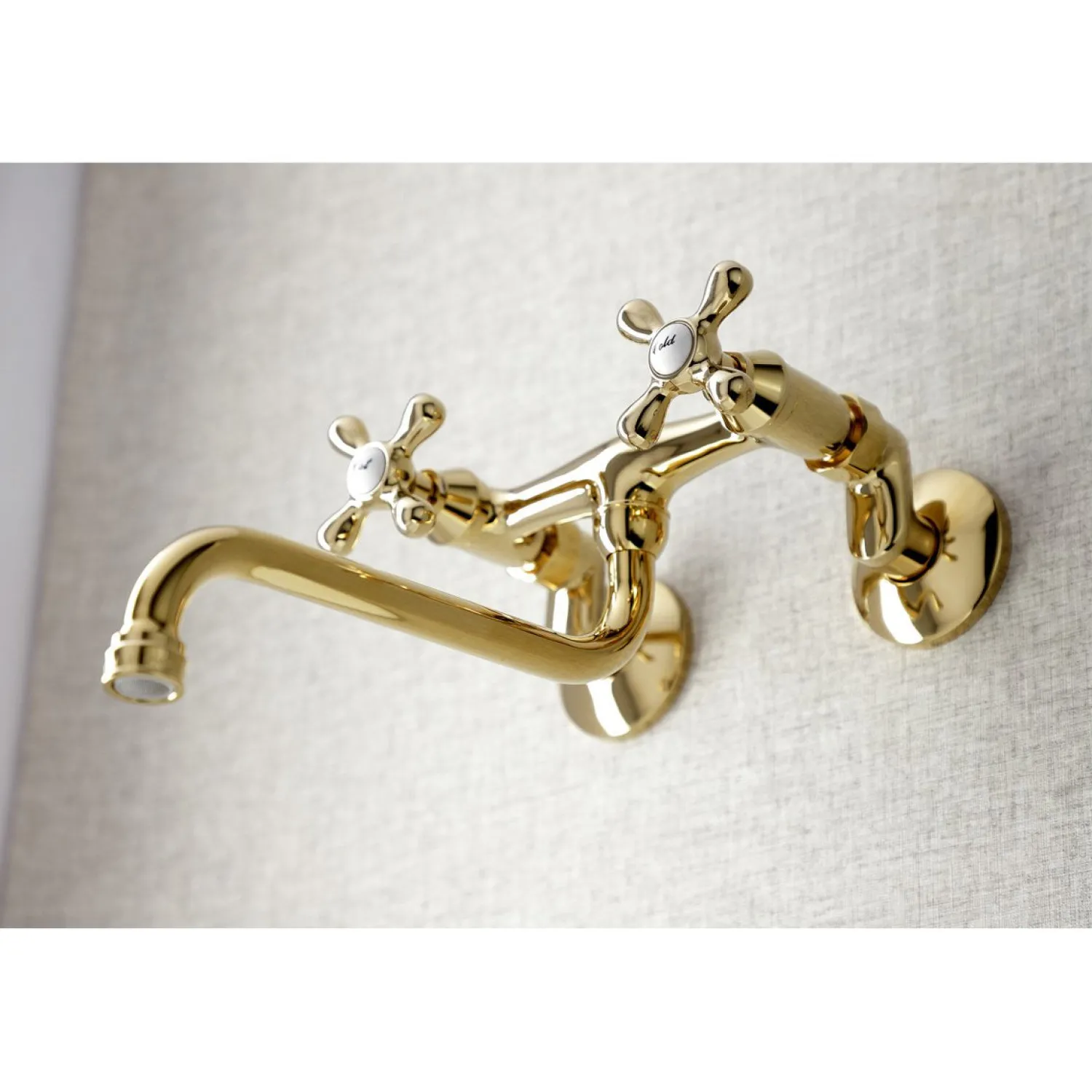Hot Adjustable Center Wall Mount Bathroom Faucet Wall Mount