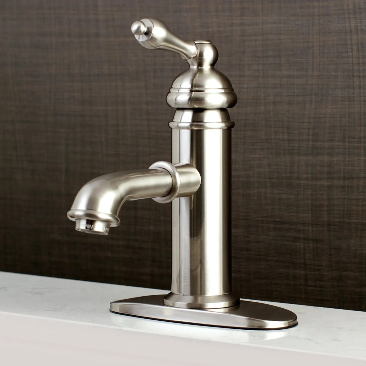 Sale American Classic Single-Handle Bathroom Faucet Single Hole