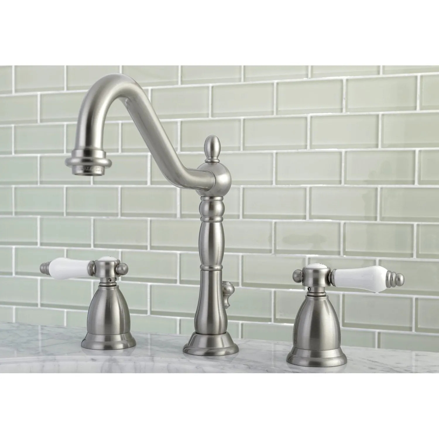 Outlet Bel-Air Deck Mount 8" Widespread 3-Hole Bathroom Faucet 8" Widespread
