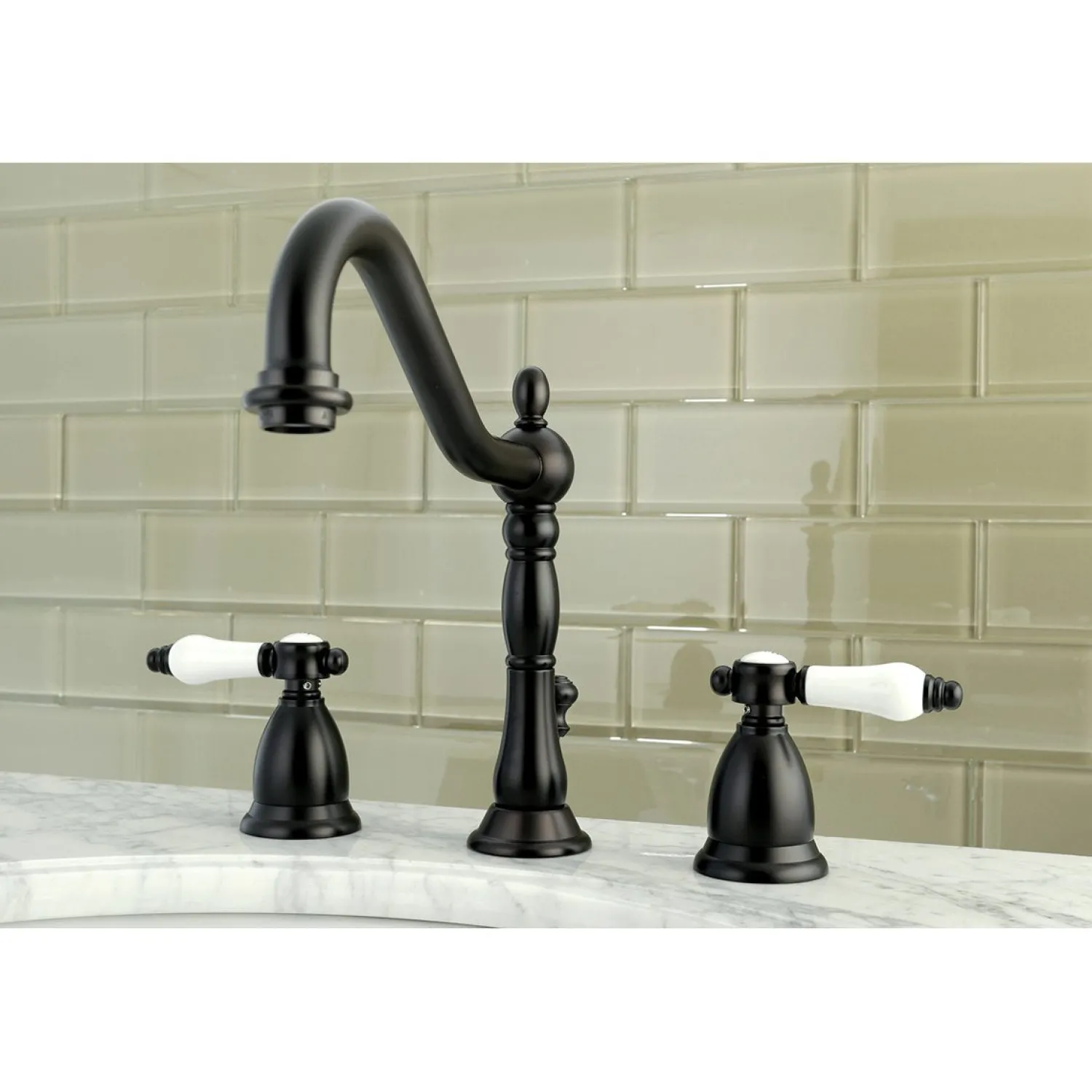 Outlet Bel-Air Deck Mount 8" Widespread 3-Hole Bathroom Faucet 8" Widespread