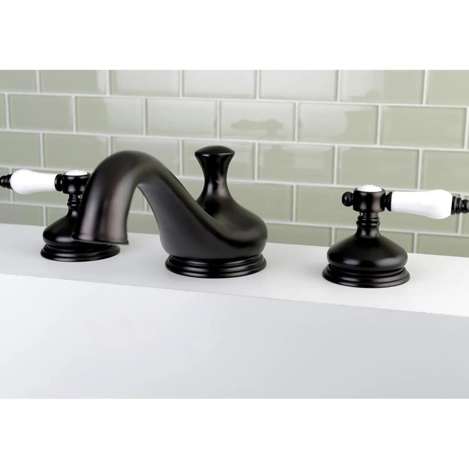 Hot Bel-Air Deck Mount Roman Tub Filler with Lever Handle Tub Faucets