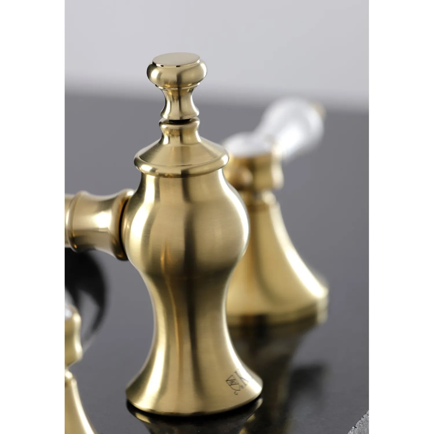 Bel-Air 8" Widespread 3-Hole Bathroom Faucet 8" Widespread