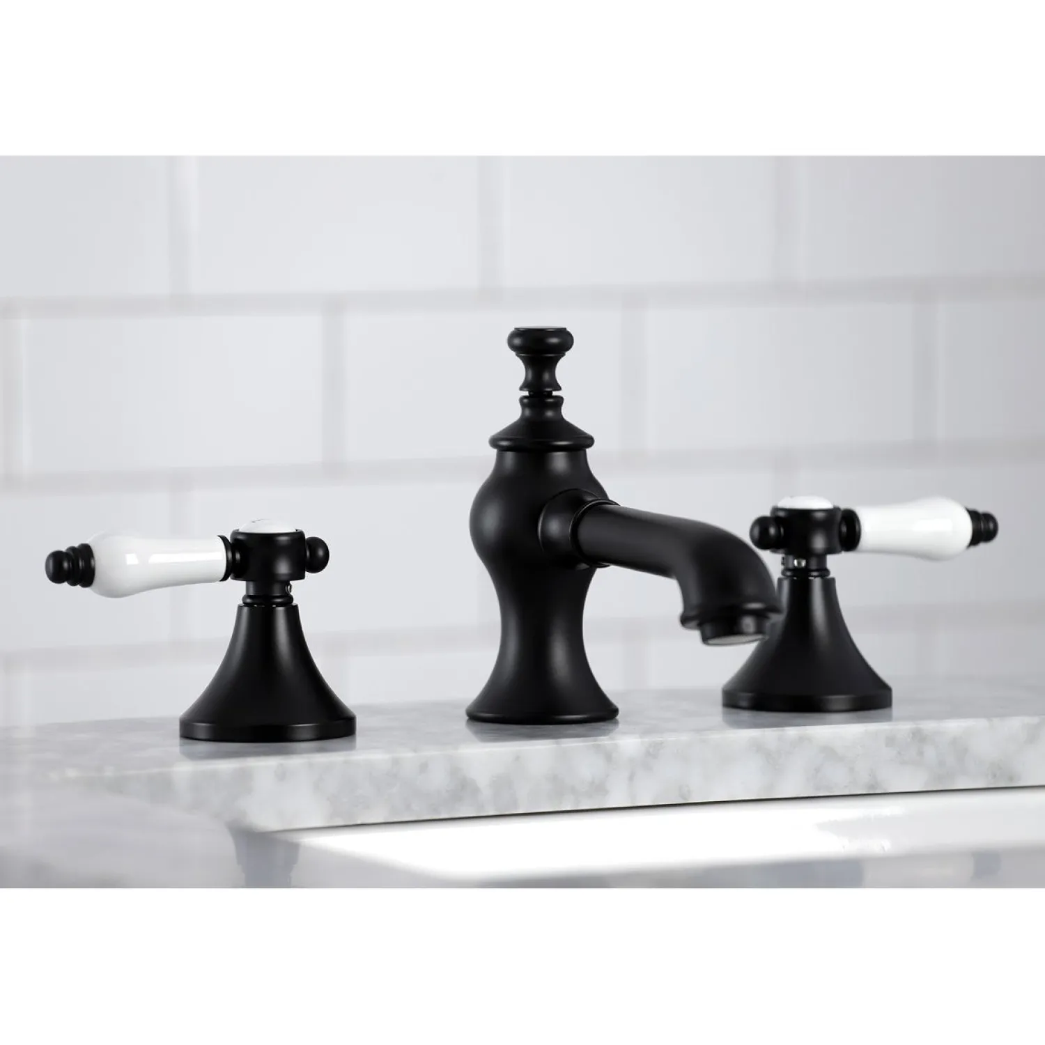 Bel-Air 8" Widespread 3-Hole Bathroom Faucet 8" Widespread