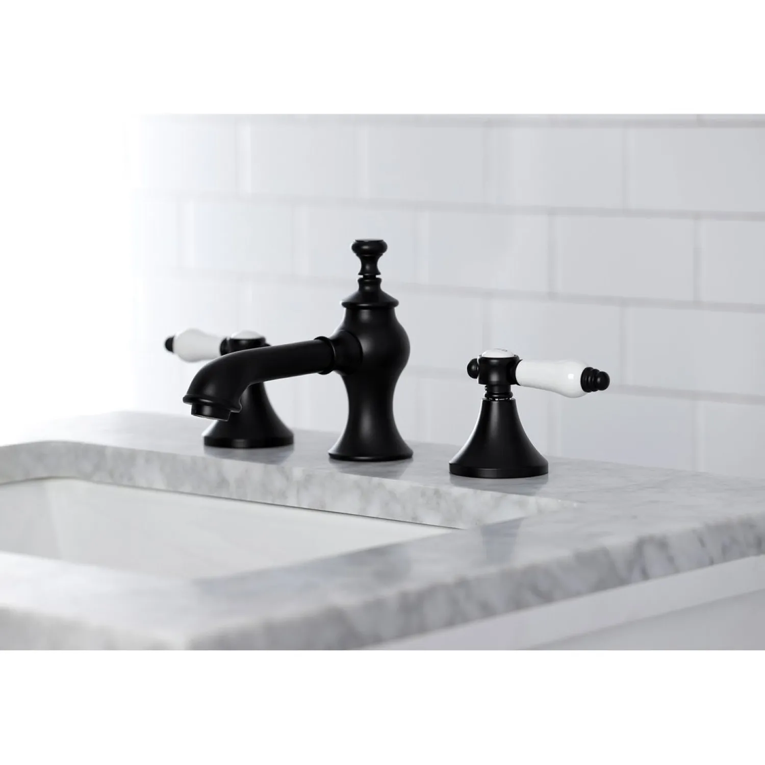 Bel-Air 8" Widespread 3-Hole Bathroom Faucet 8" Widespread