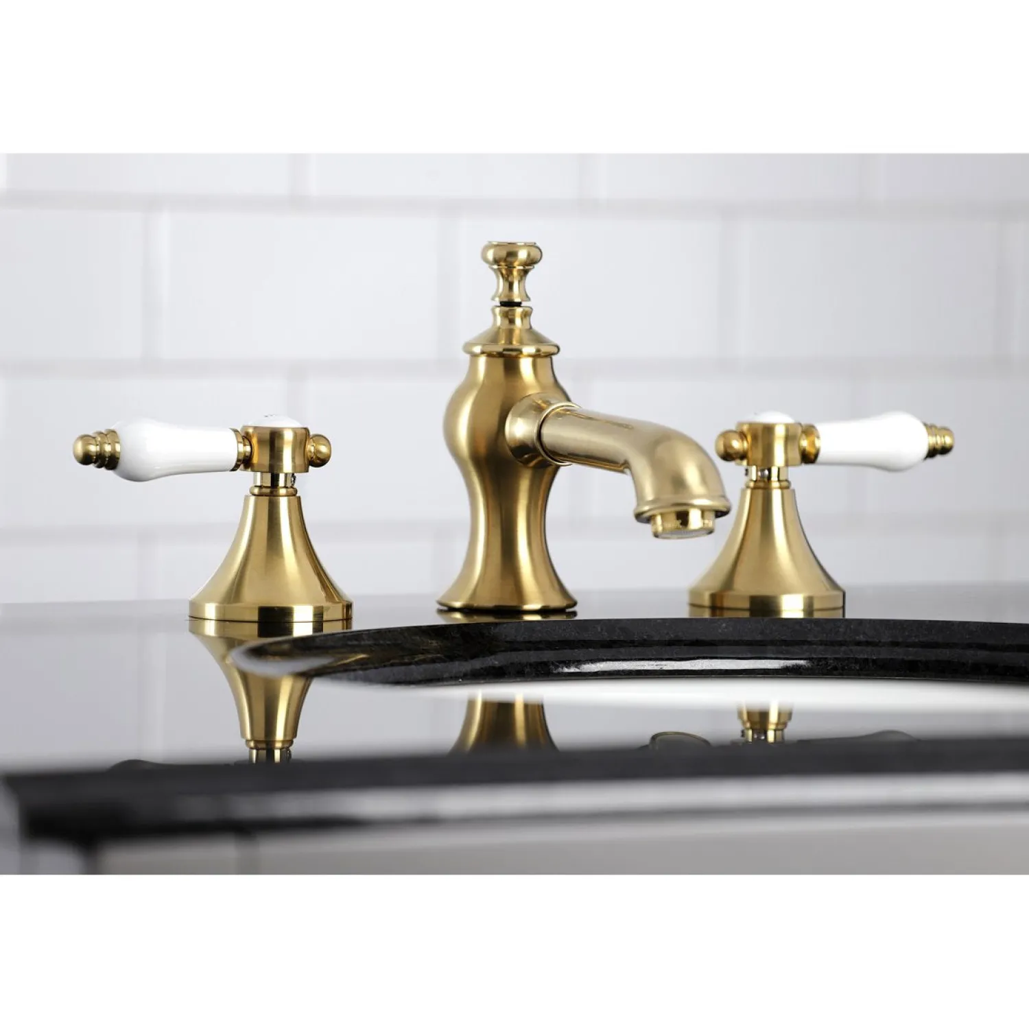 Bel-Air 8" Widespread 3-Hole Bathroom Faucet 8" Widespread
