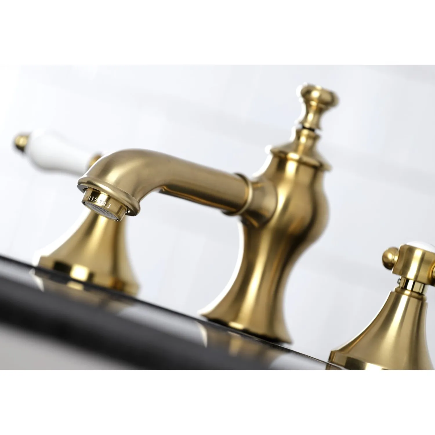 Bel-Air 8" Widespread 3-Hole Bathroom Faucet 8" Widespread