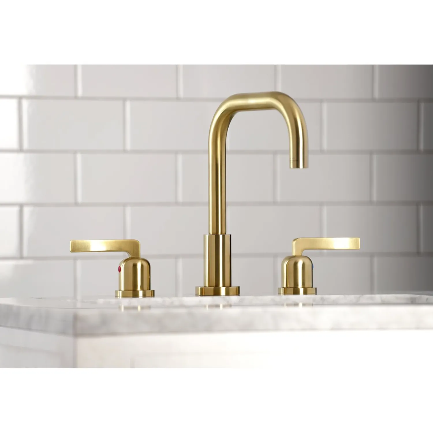 Centurion Widespread Bathroom Faucet with Brass Pop-Up 8" Widespread