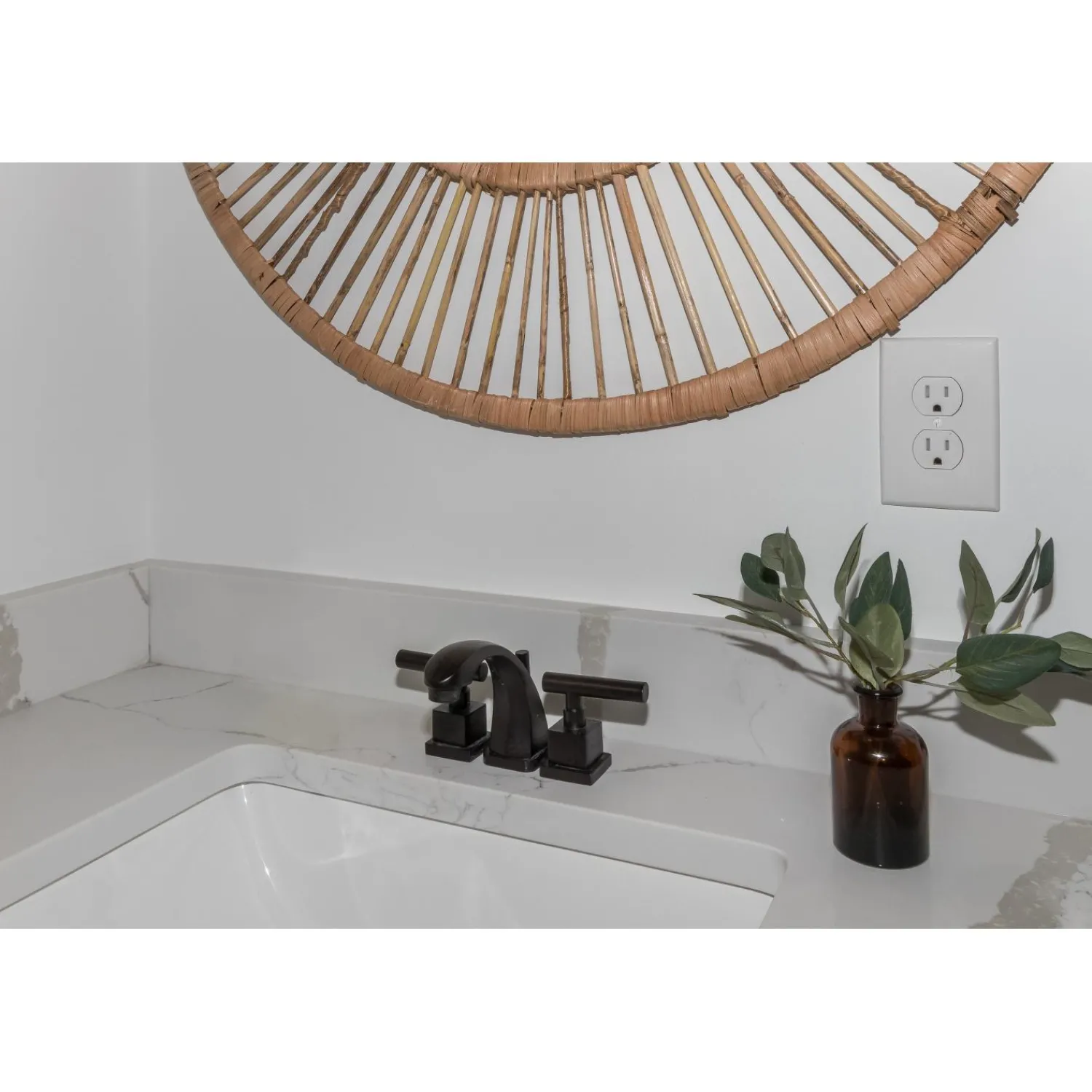 New Claremont 8-Inch Widespread Bathroom Faucet 8" Widespread