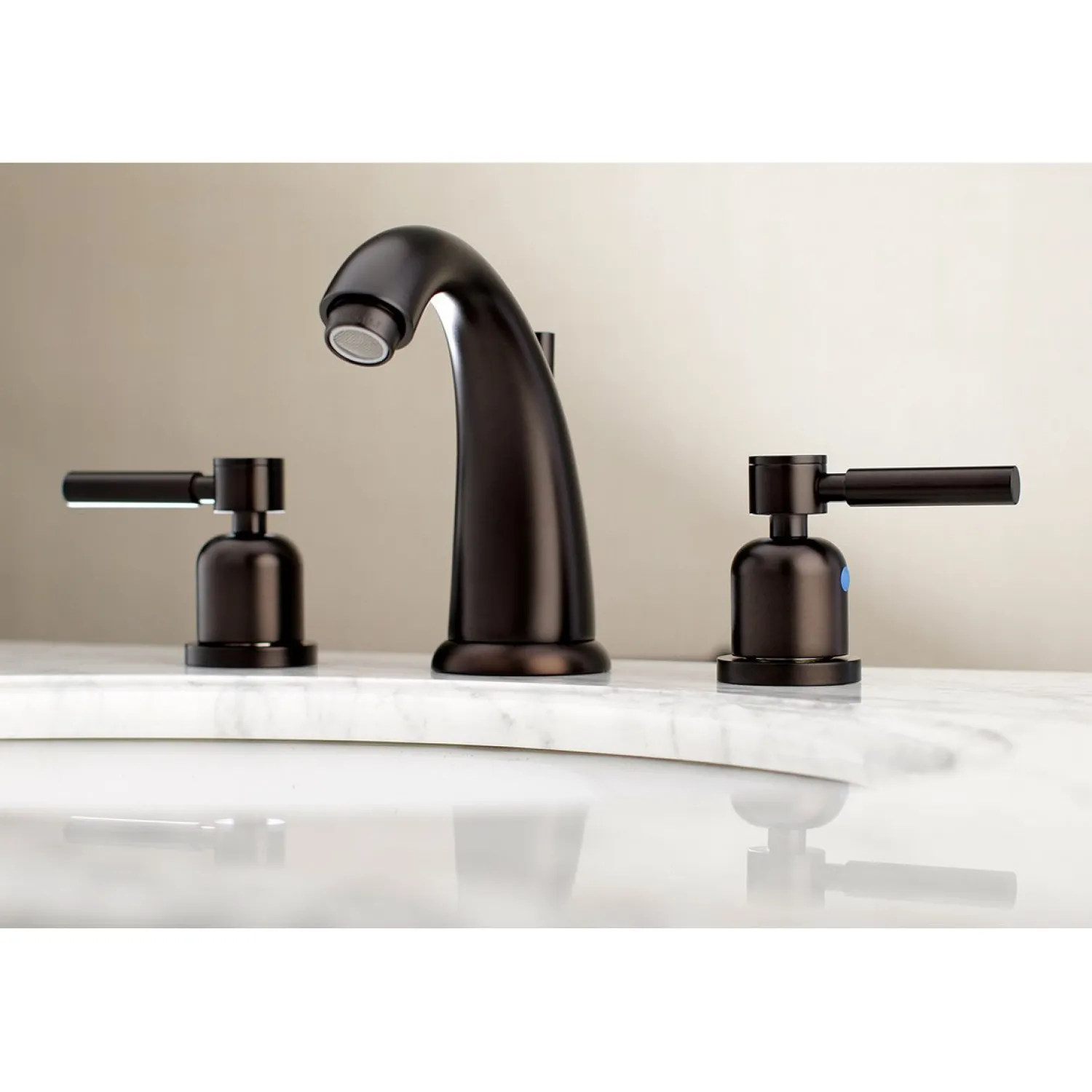 Best Concord Deck Mount 8-Inch Widespread Bathroom Faucet 8" Widespread