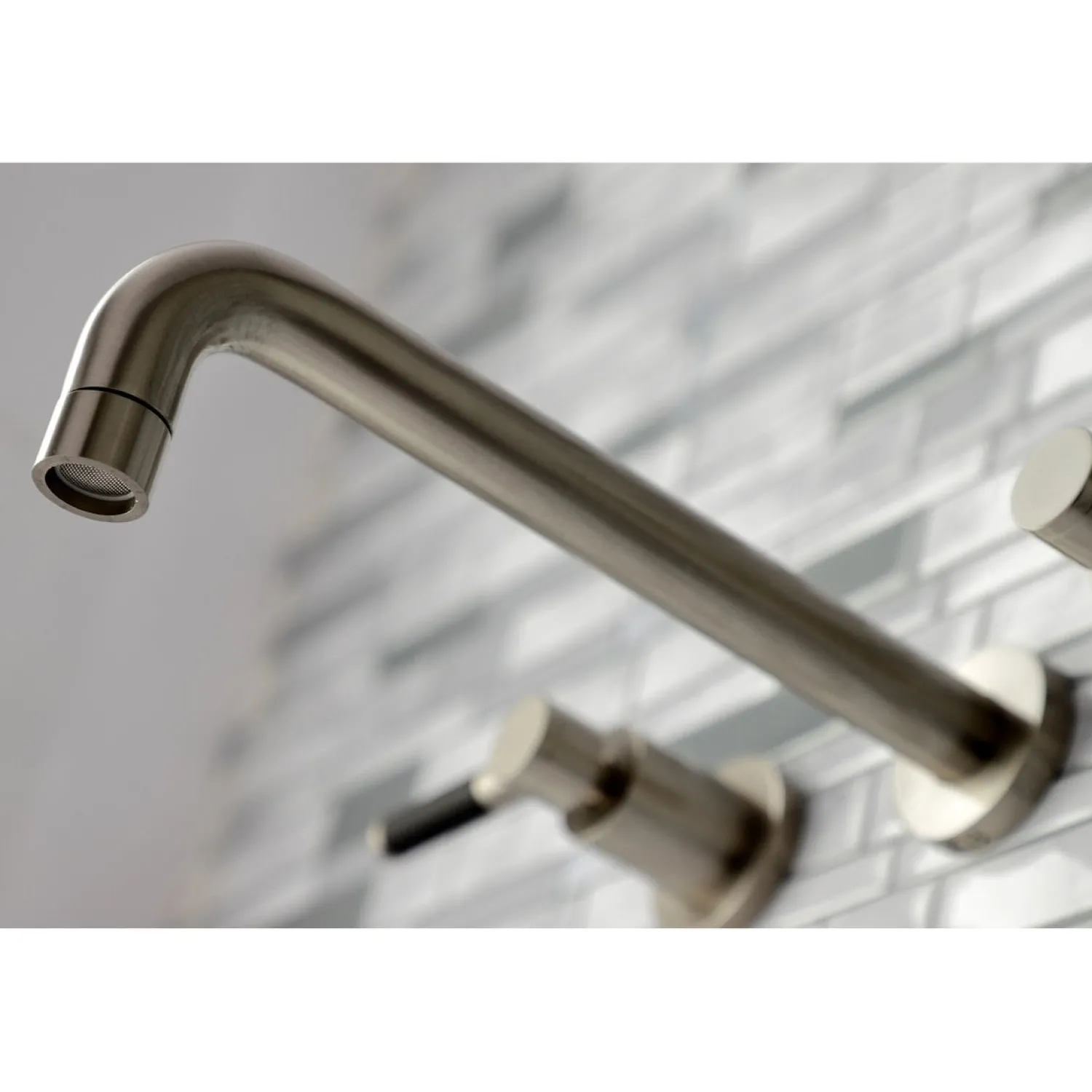 Outlet Concord 2-Handle Wall Mount Roman Tub Faucet Tub Faucets