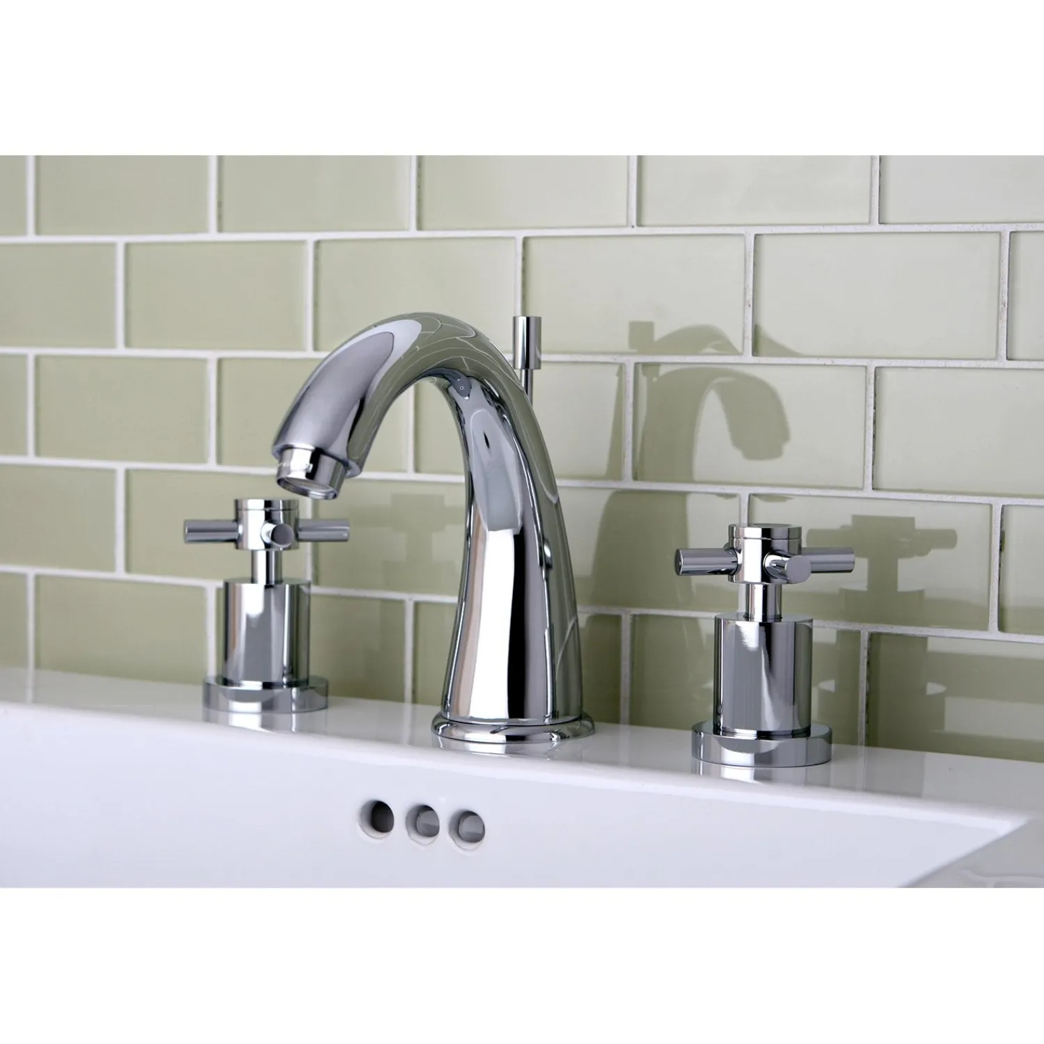 Hot Concord 3-Hole 8-Inch Widespread Bathroom Faucet 8" Widespread