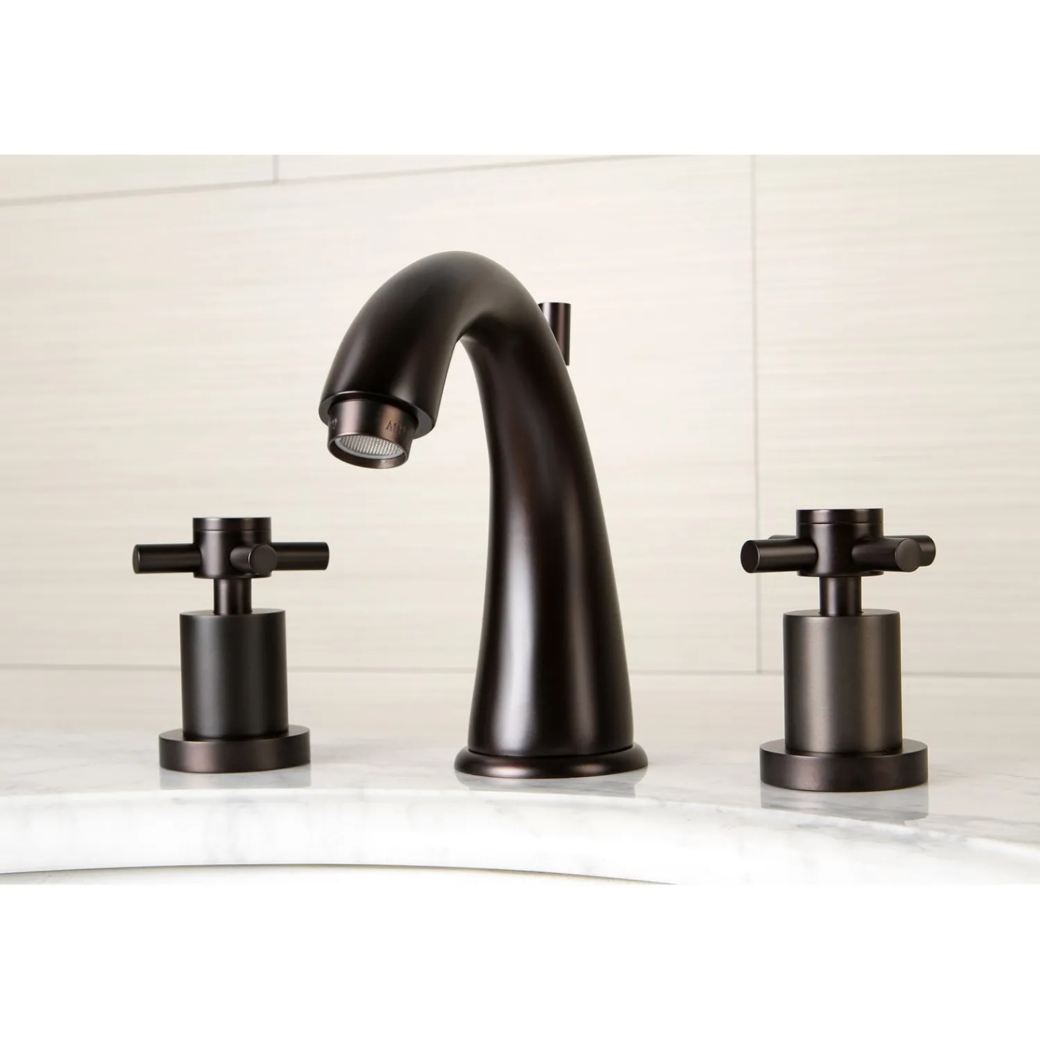 Hot Concord 3-Hole 8-Inch Widespread Bathroom Faucet 8" Widespread