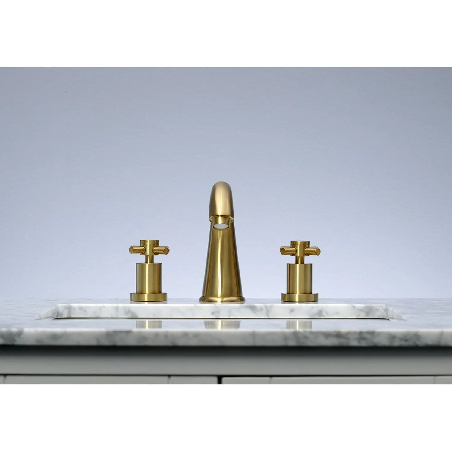 Hot Concord 3-Hole 8-Inch Widespread Bathroom Faucet 8" Widespread