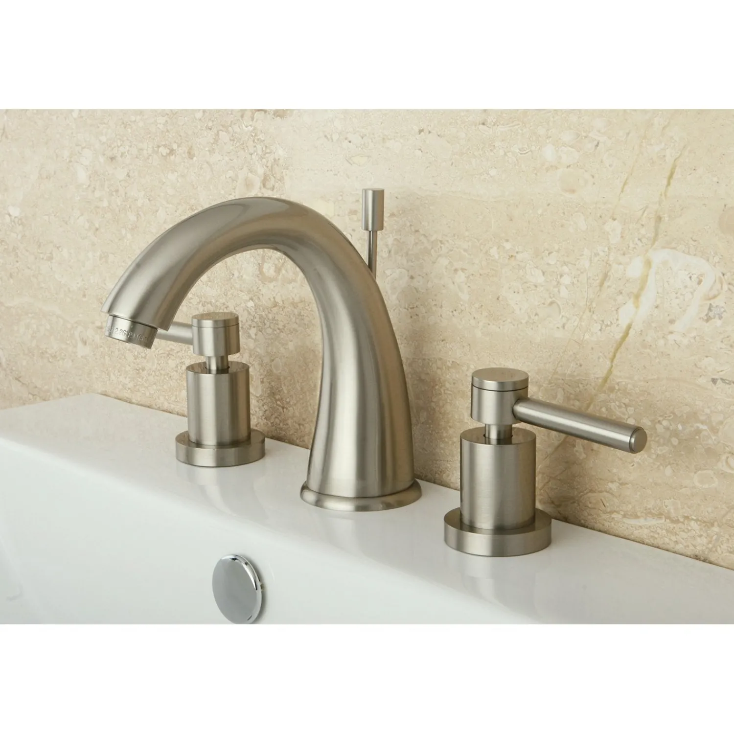 Clearance Concord 8-Inch Widespread 3-Hole Bathroom Faucet 8" Widespread