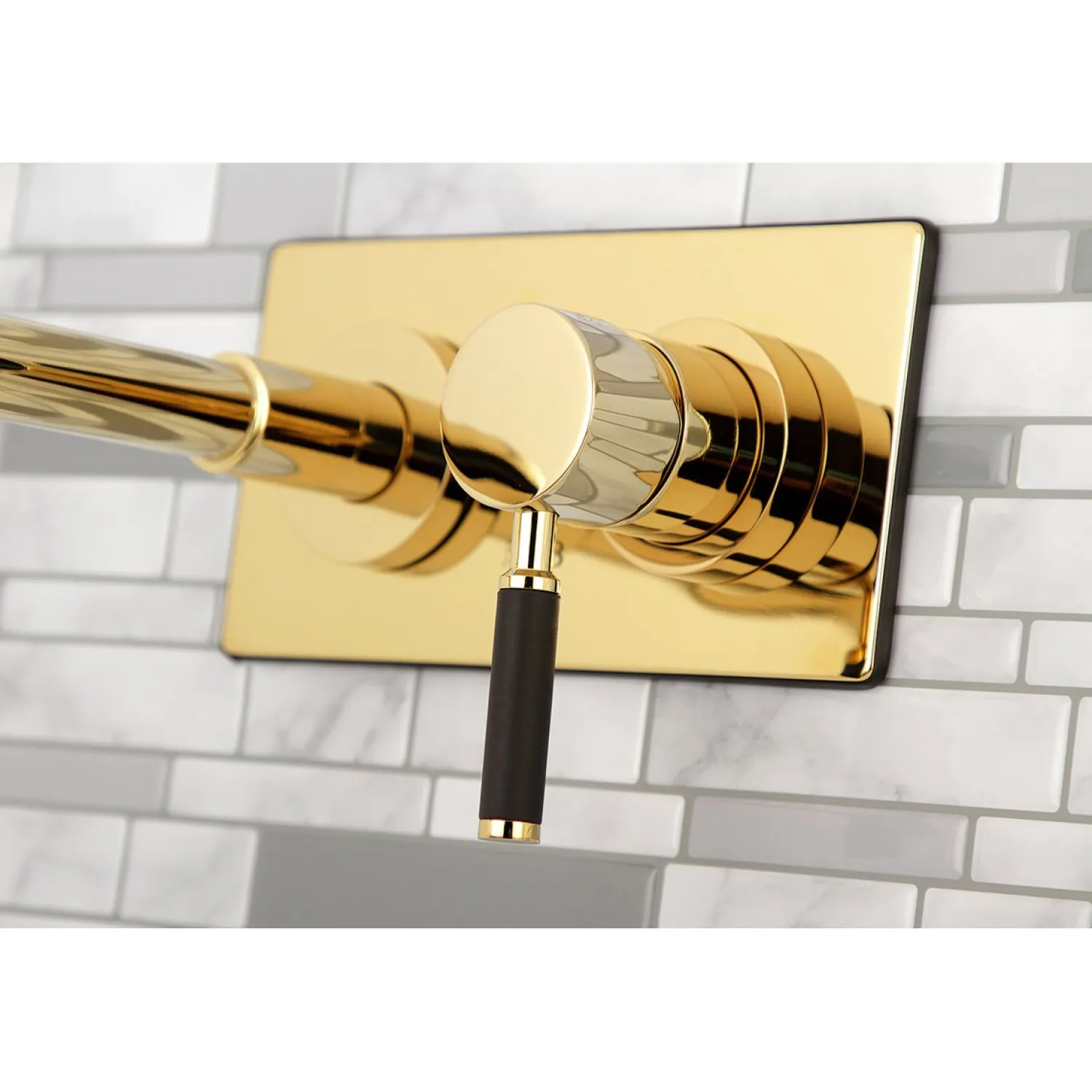 Outlet Concord Single-Handle Wall Mount Bathroom Faucet Wall Mount