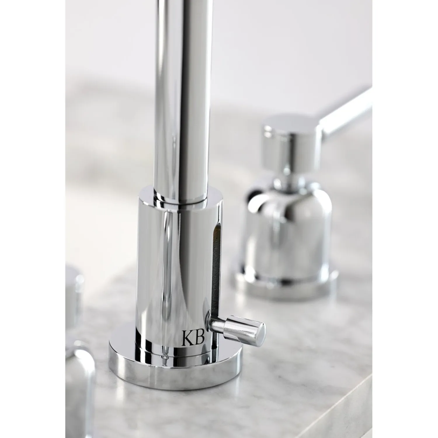 Discount Concord Widespread Bathroom Faucet with Brass Pop-Up 8" Widespread