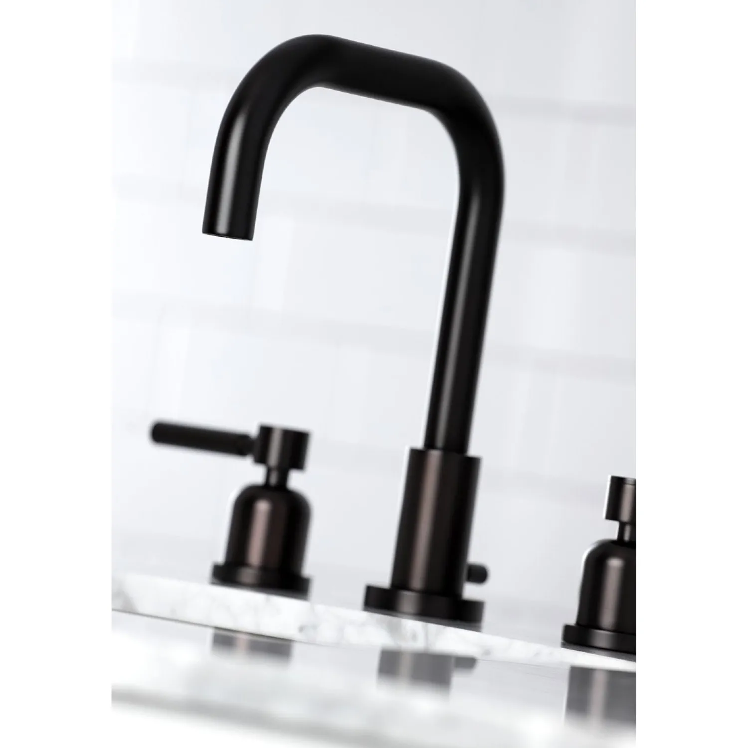 Discount Concord Widespread Bathroom Faucet with Brass Pop-Up 8" Widespread