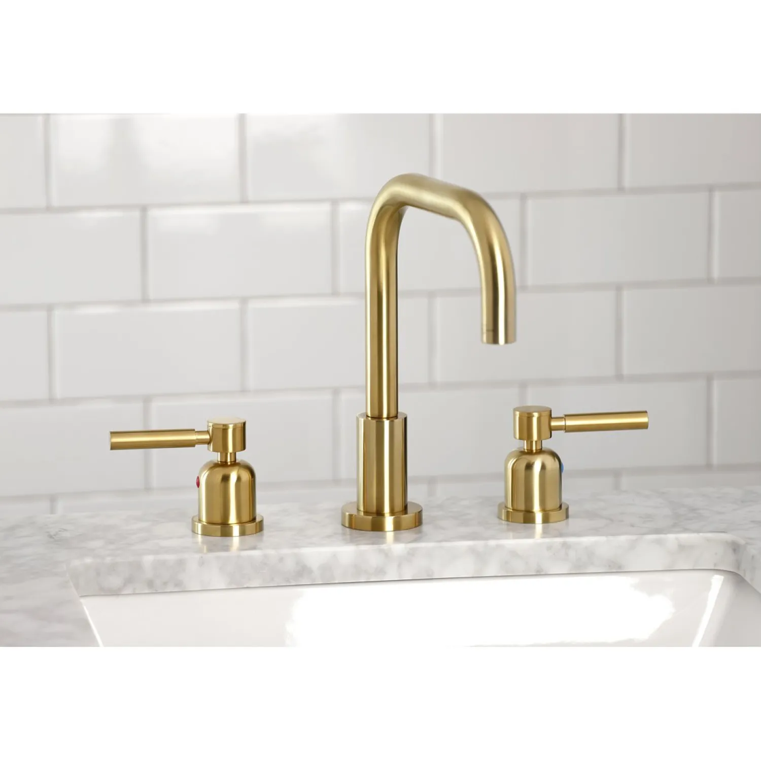 Discount Concord Widespread Bathroom Faucet with Brass Pop-Up 8" Widespread