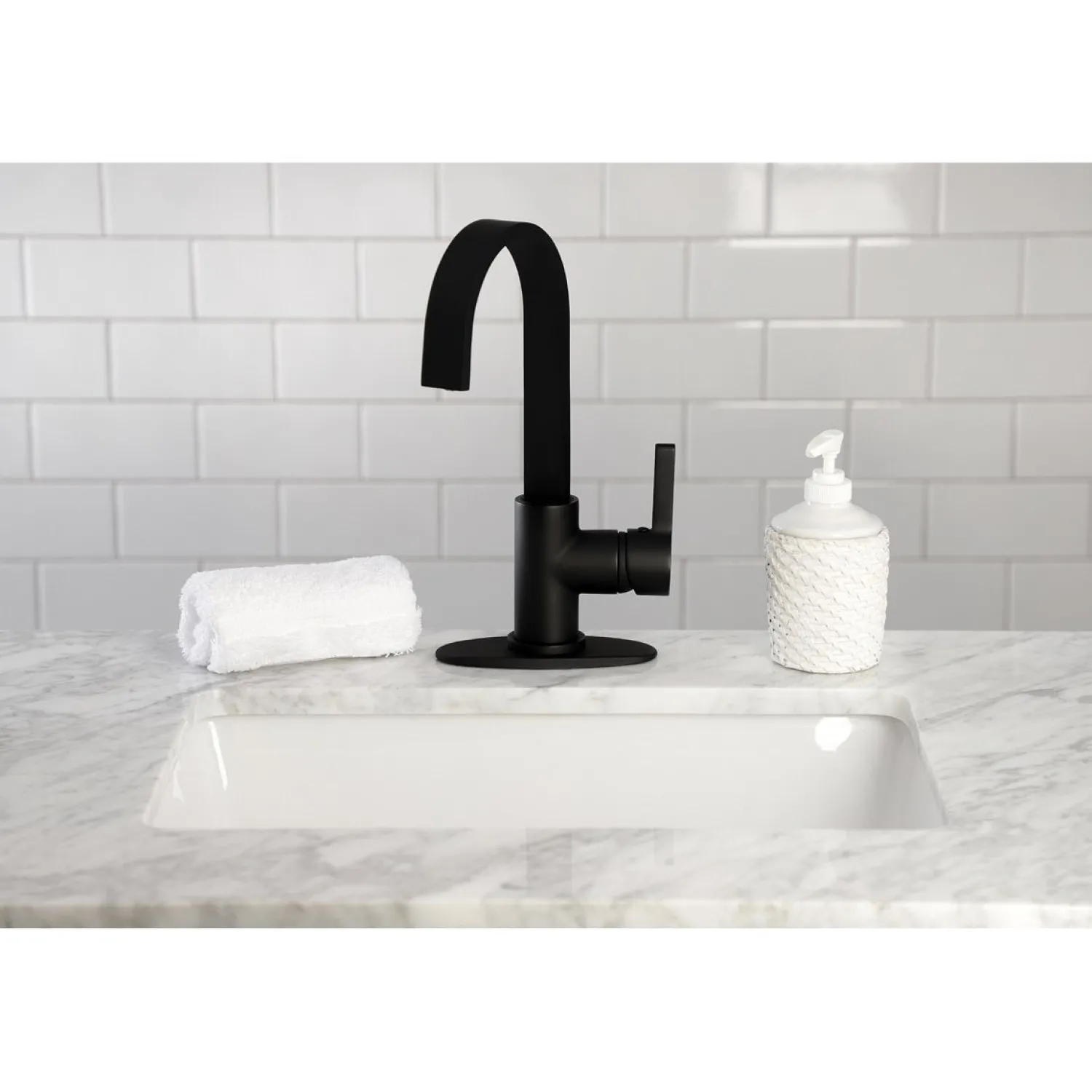 Clearance Continental One-Handle 1-Hole Deck Mounted Bar Faucet Bar Faucets