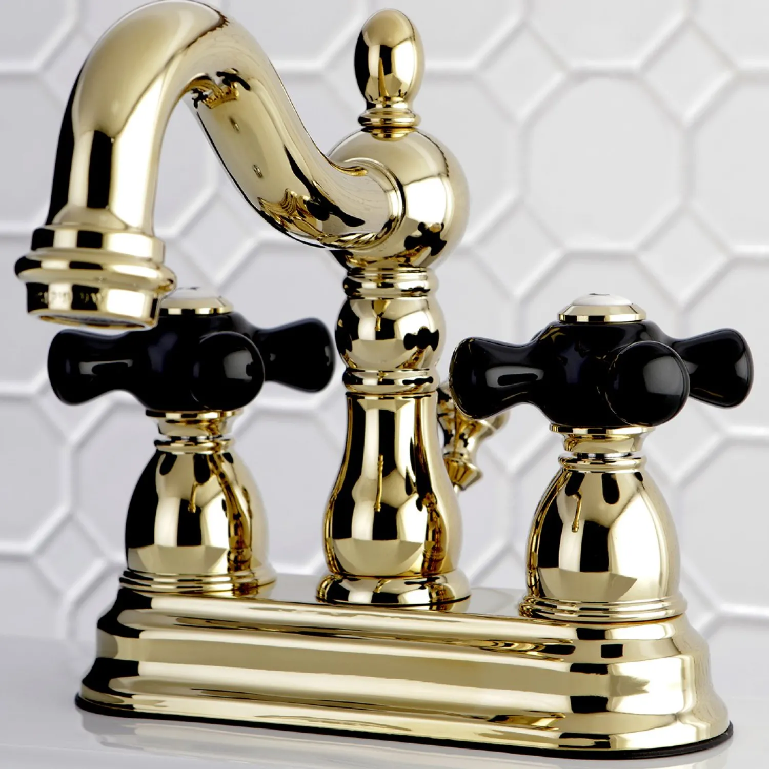 Outlet Duchess 4" Centerset 3-Hole Bathroom Faucet 4" Center Set