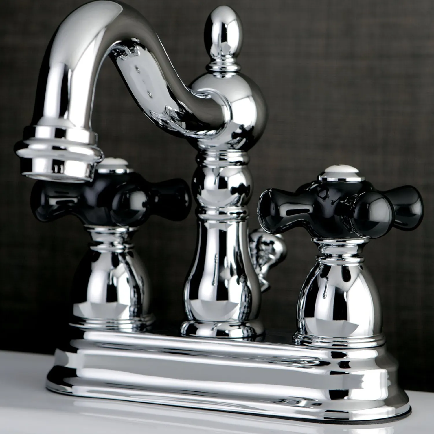 Outlet Duchess 4" Centerset 3-Hole Bathroom Faucet 4" Center Set