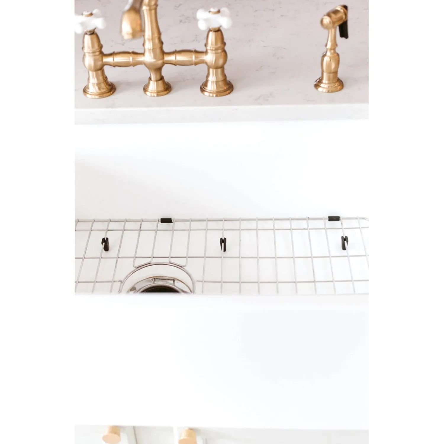 Outlet English Country 8" Bridge 4-Hole Kitchen Faucet with Sprayer Faucets With Side Spray|Bridge Faucets