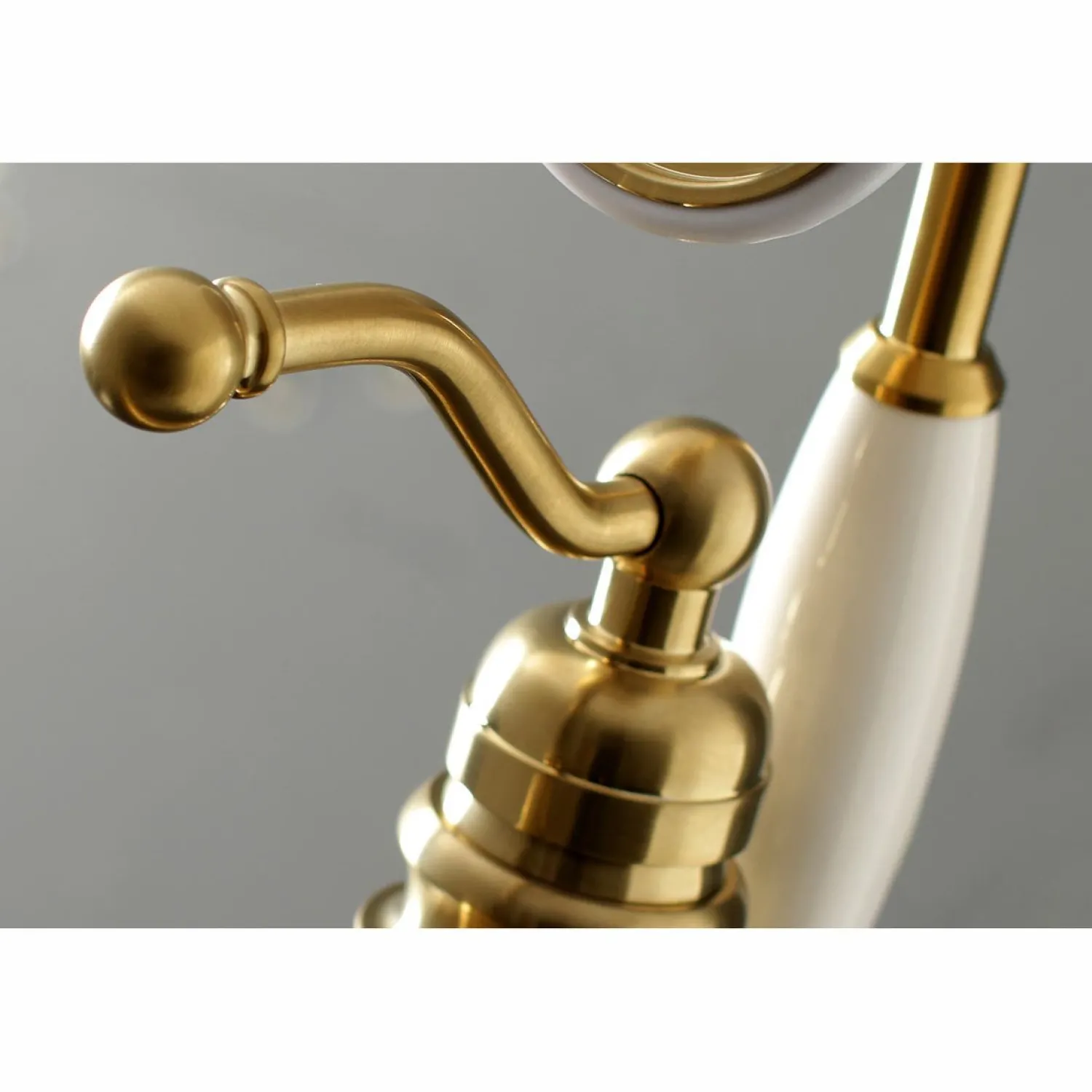 Hot English Country Single-Handle Freestanding Roman Tub Filler with Hand Shower Free Standing Tub Fillers|Tub Faucets