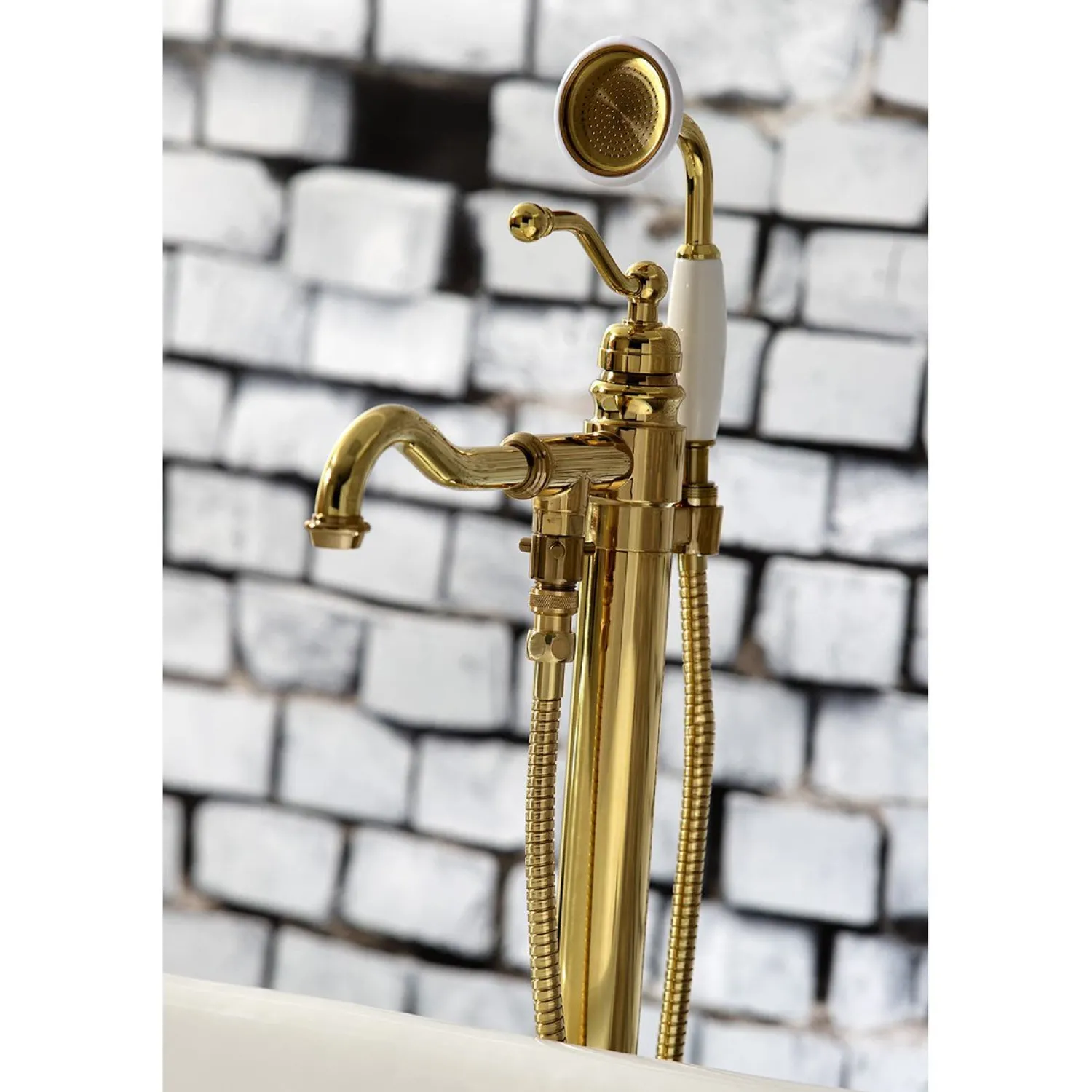 Hot English Country Single-Handle Freestanding Roman Tub Filler with Hand Shower Free Standing Tub Fillers|Tub Faucets