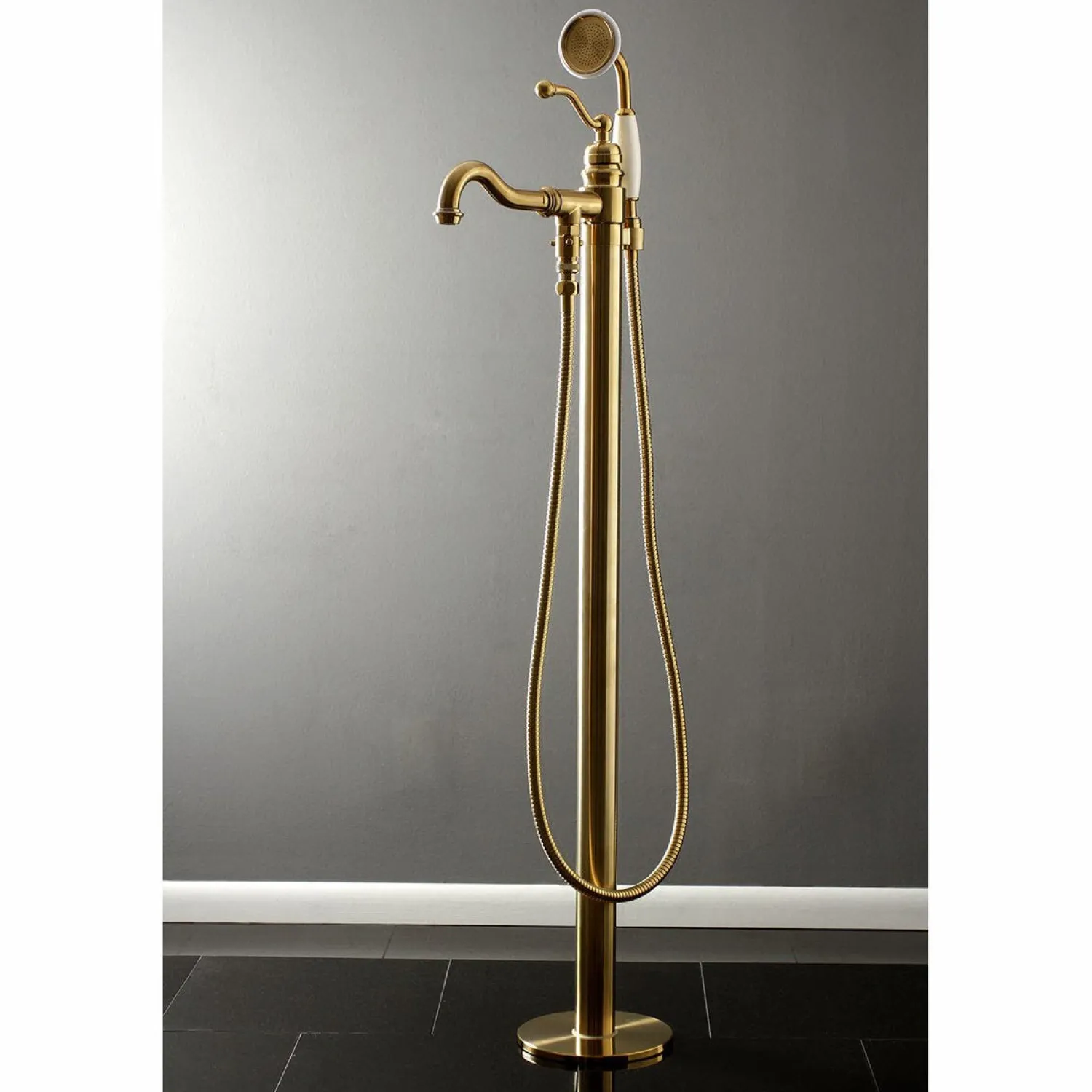 Hot English Country Single-Handle Freestanding Roman Tub Filler with Hand Shower Free Standing Tub Fillers|Tub Faucets