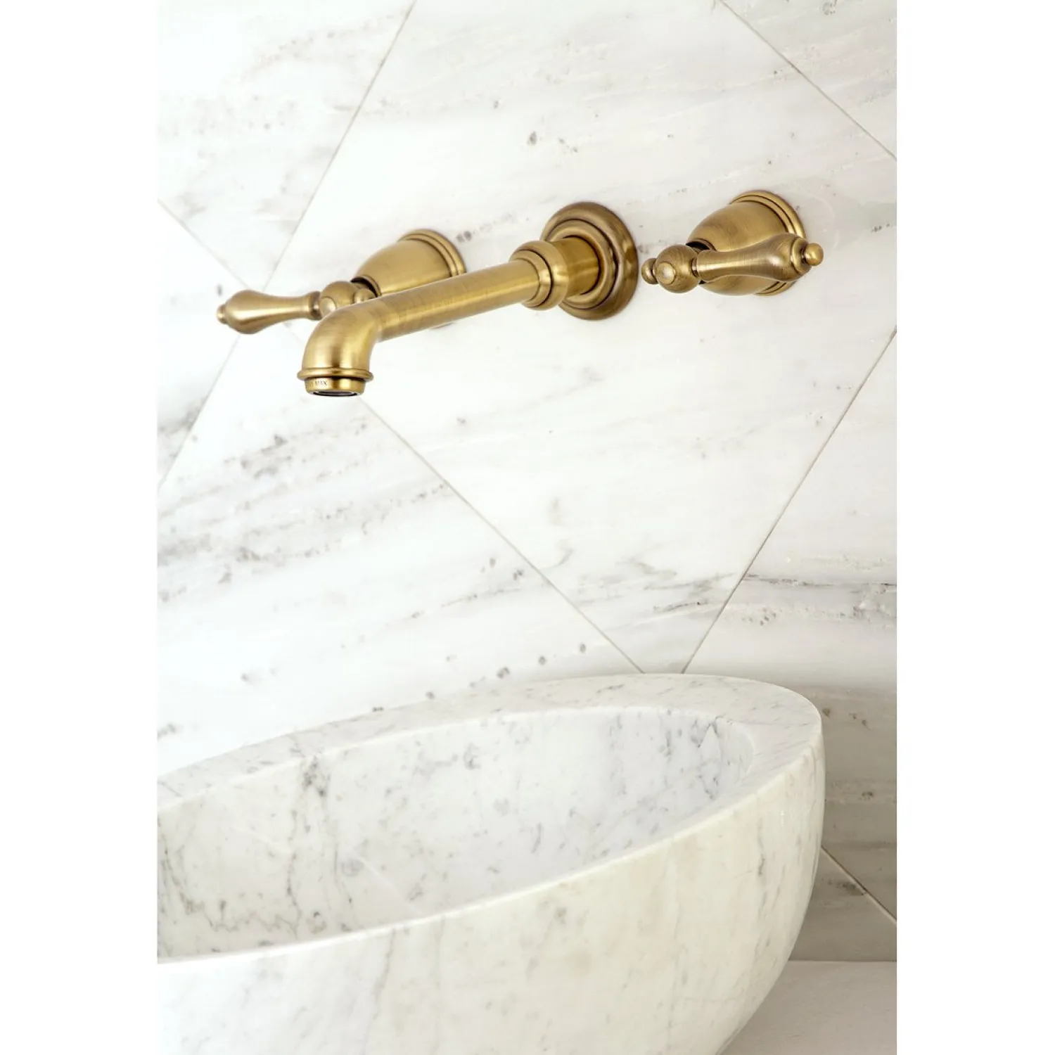 Hot English Country Wall Mount Bathroom Faucet Wall Mount