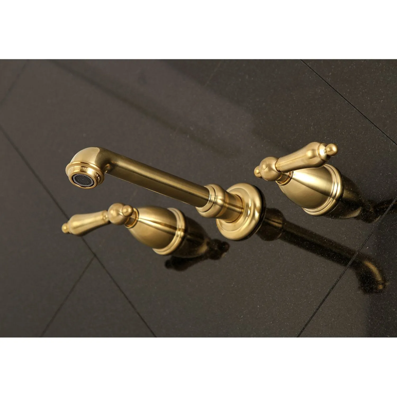 Hot English Country Wall Mount Bathroom Faucet Wall Mount