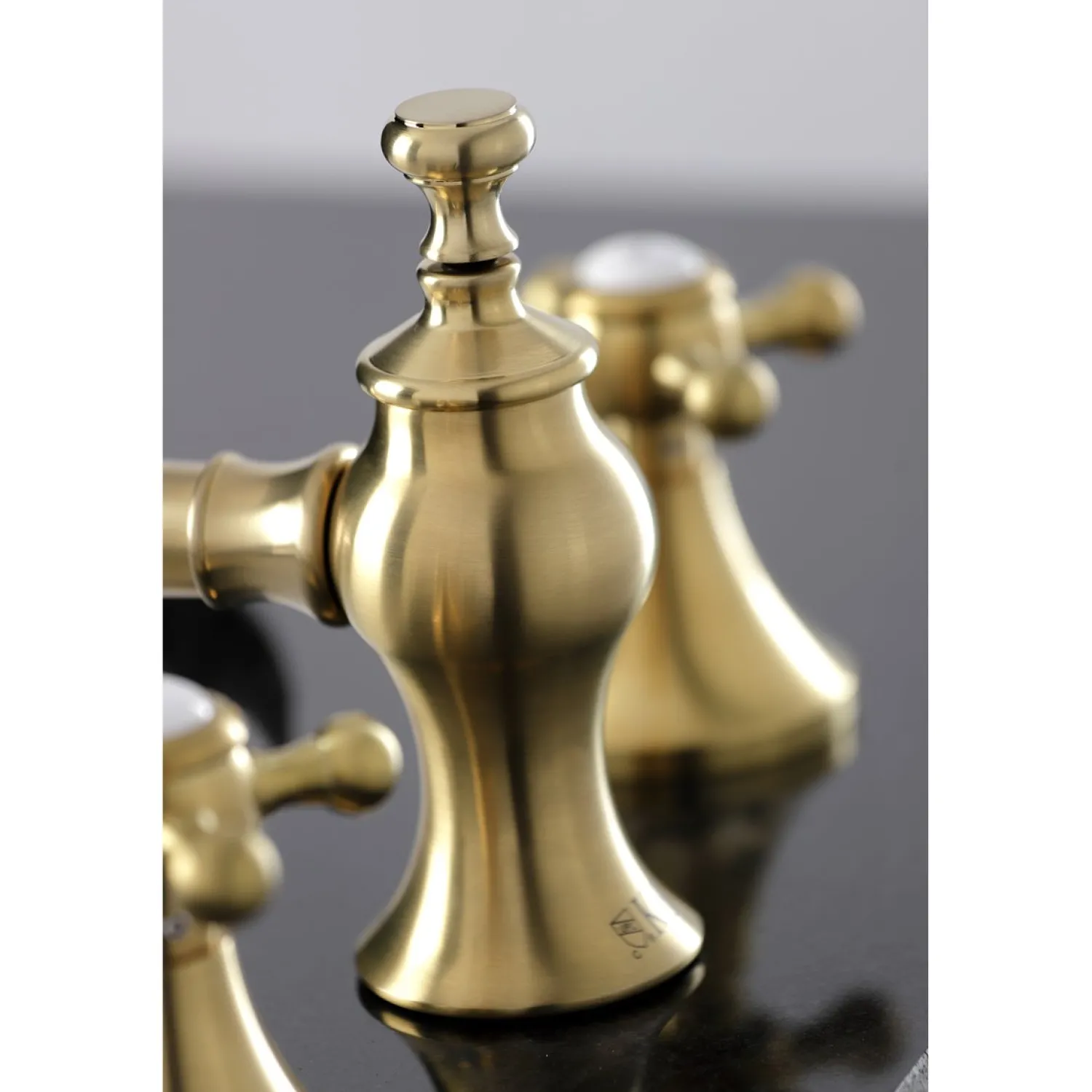 Sale English Country 8" Widespread Bathroom Faucet 8" Widespread