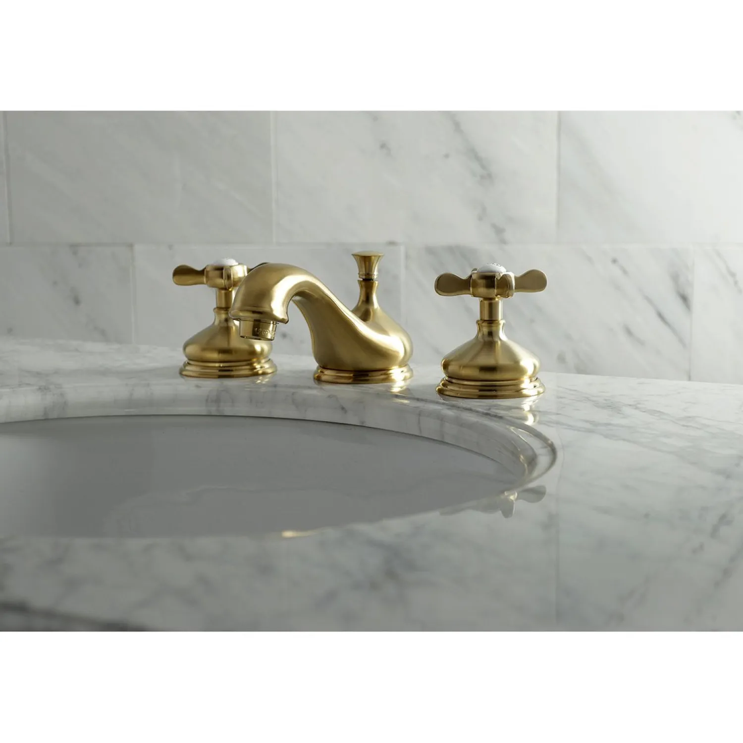 New Essex 3-Hole 8-Inch Widespread Bathroom Faucet 8" Widespread