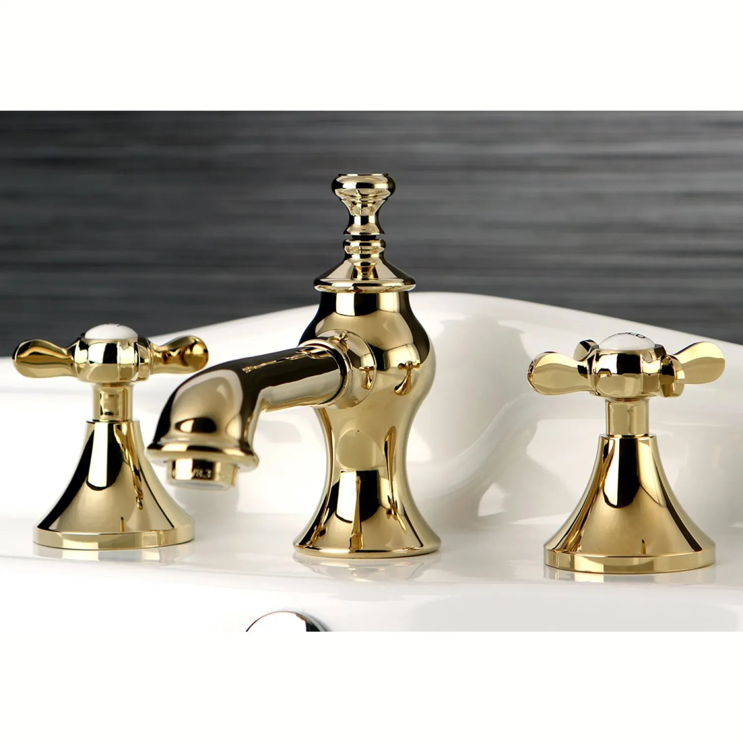 Essex 8-Inch Widespread Bathroom Faucet 8" Widespread