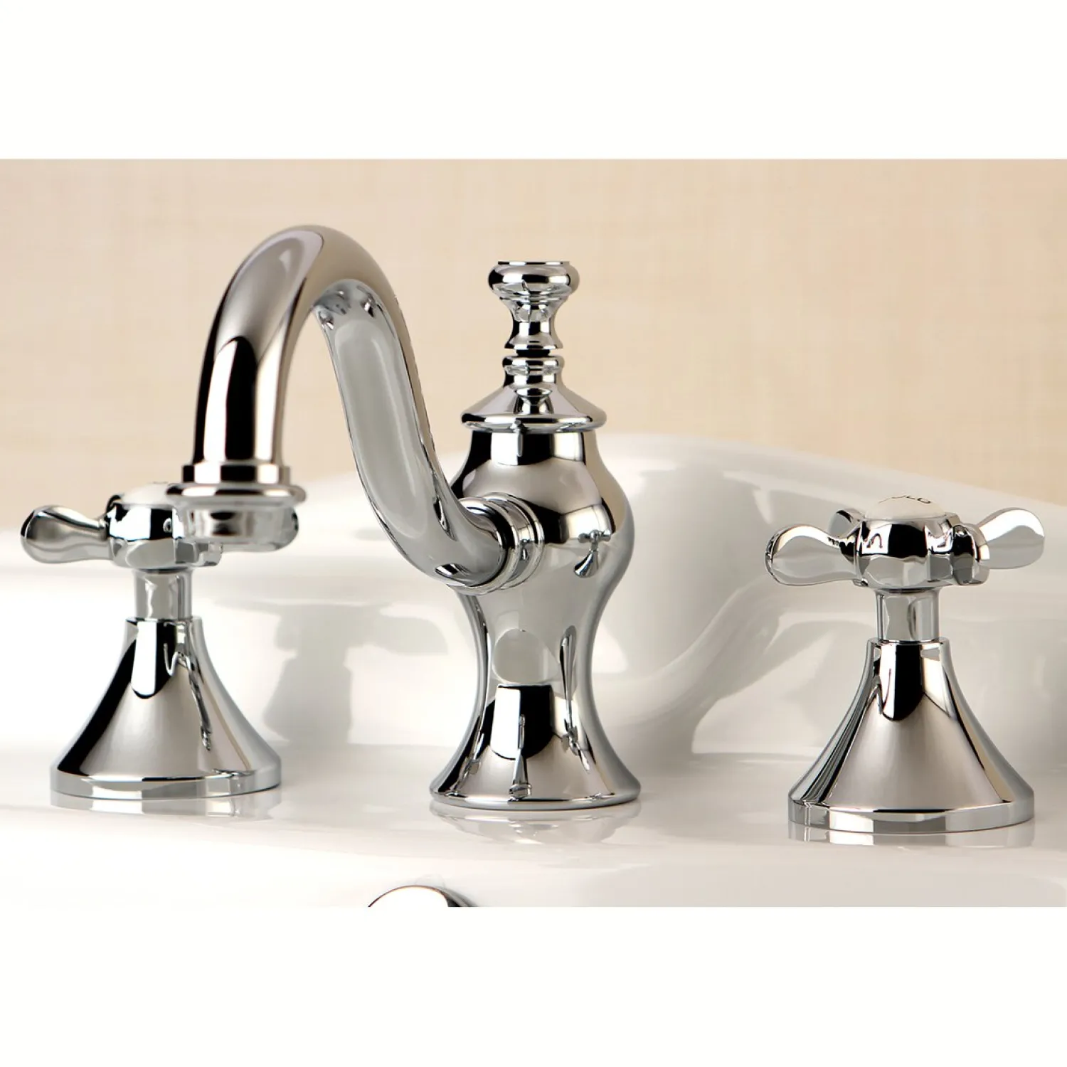 Outlet Essex 8-Inch Widespread 3-Hole Bathroom Faucet 8" Widespread