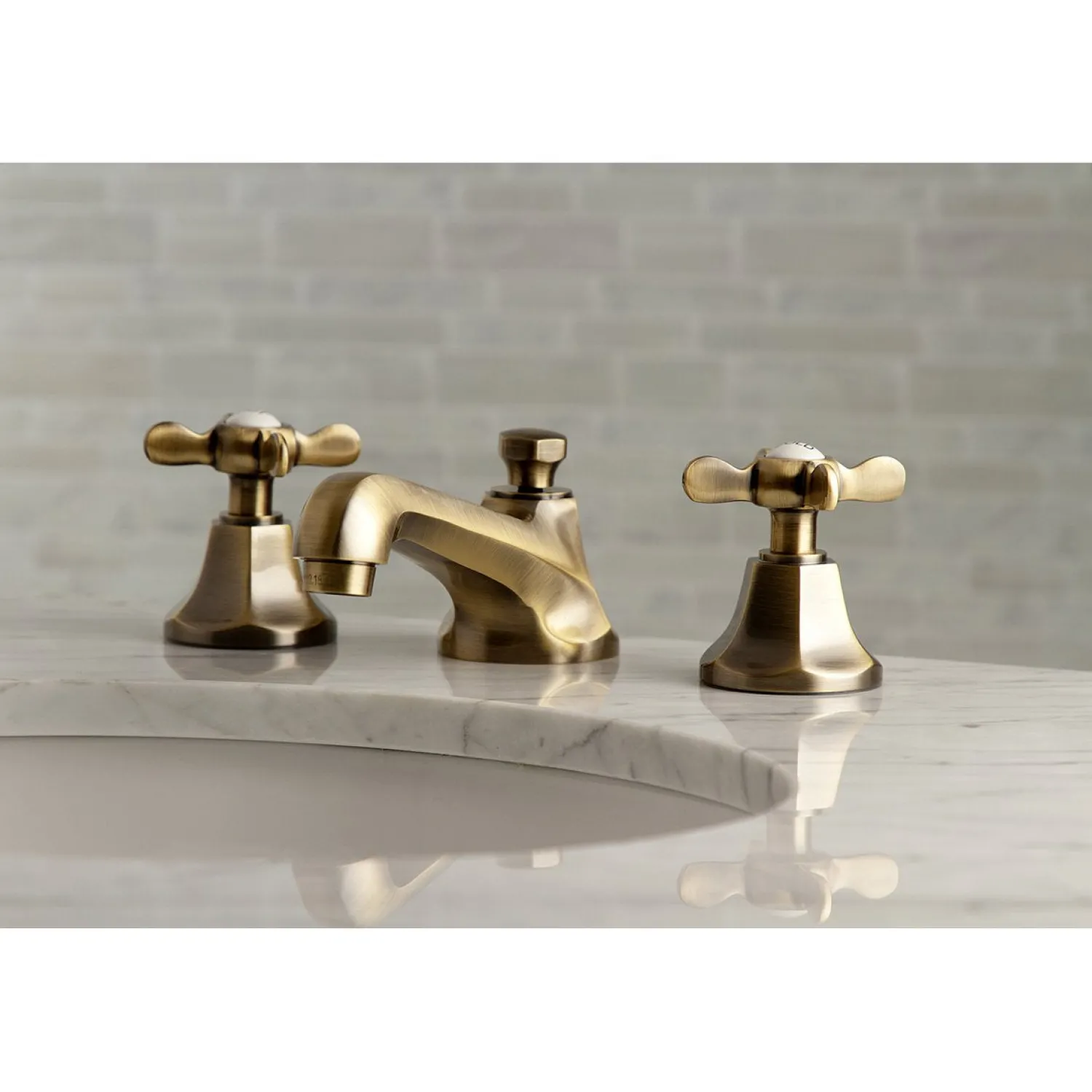 Clearance Essex 8" Widespread Bathroom Faucet 8" Widespread