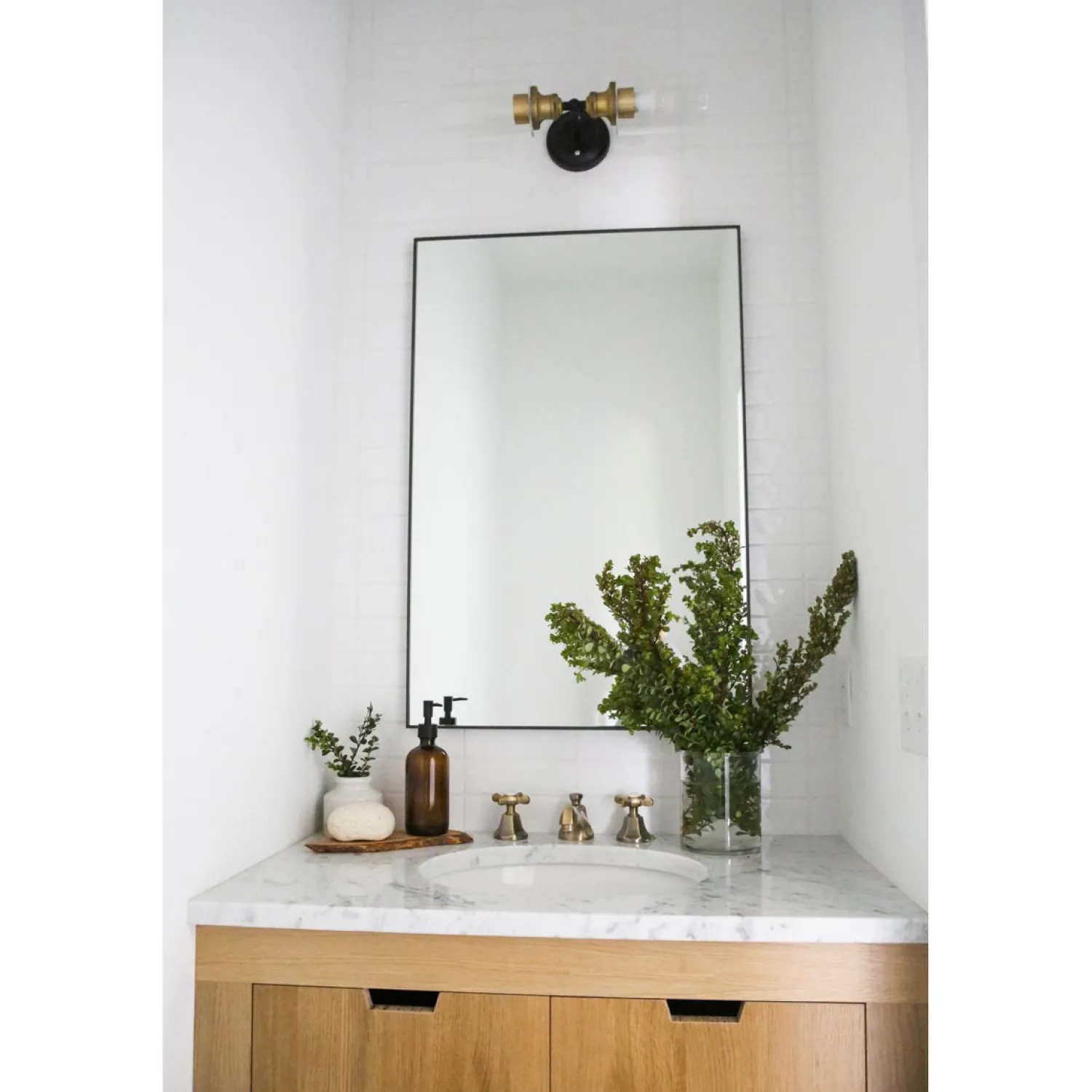 Clearance Essex 8" Widespread Bathroom Faucet 8" Widespread