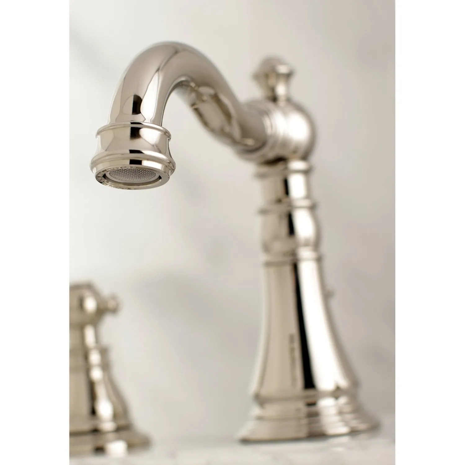 Hot Fauceture American Classic Widespread Bathroom Faucet 8" Widespread