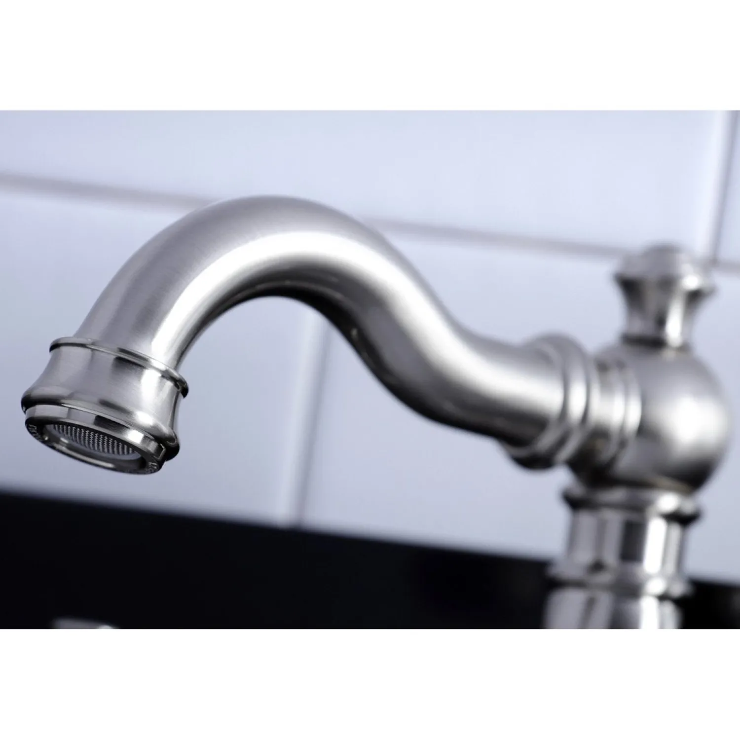 Clearance Fauceture American Classic 8" Widespread Bathroom Faucet 8" Widespread