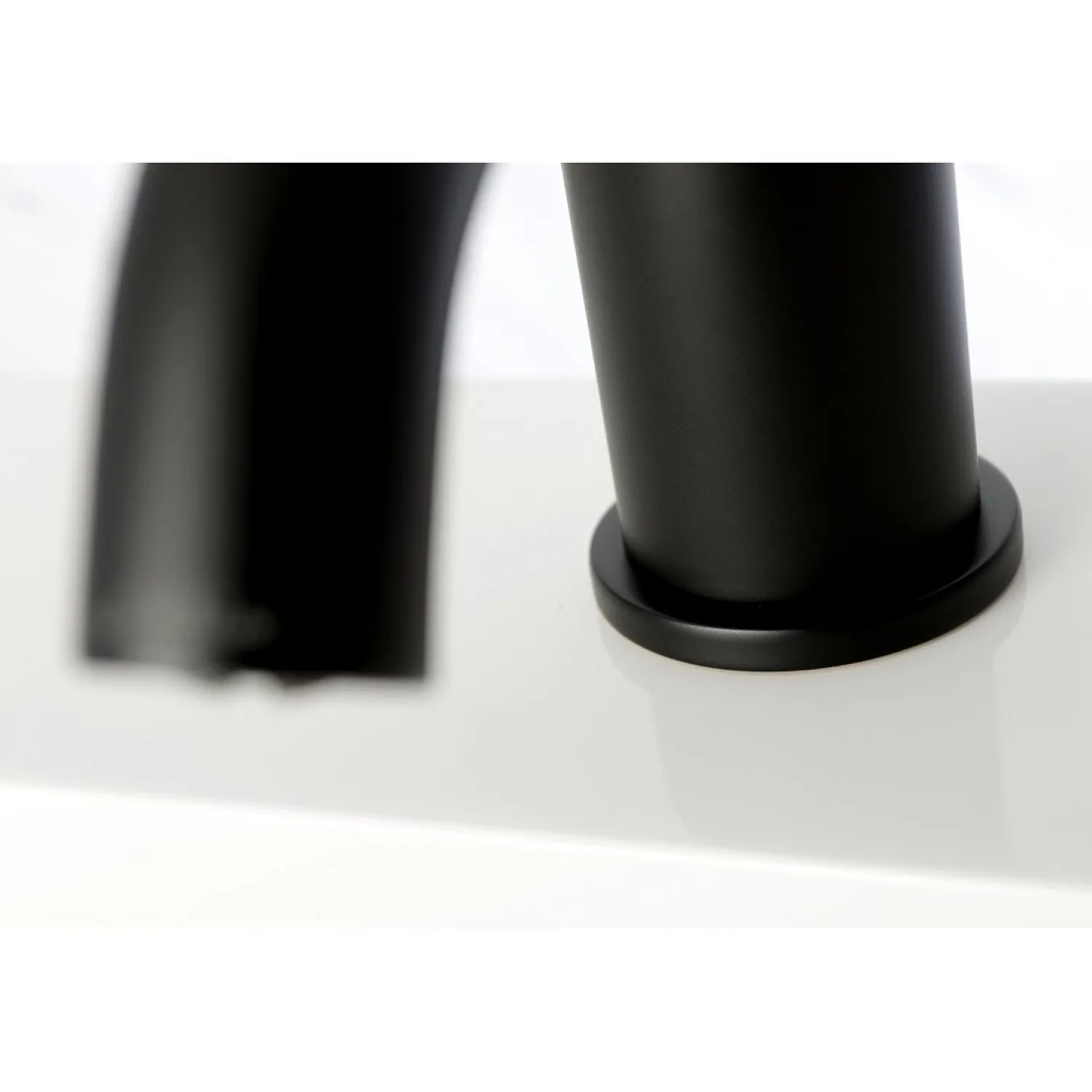 Online Fauceture Concord Single-Handle Monoblock Bathroom Faucet Single Hole