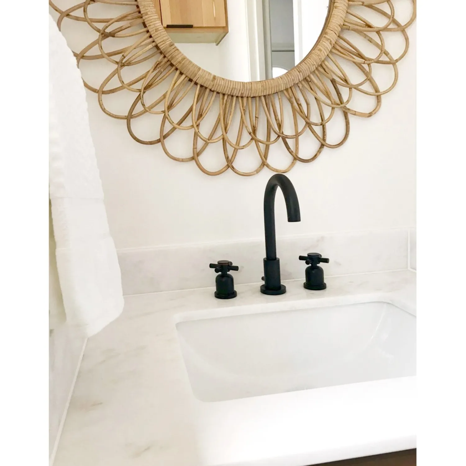 Clearance Fauceture Concord Widespread Cross-Handle Bathroom Faucet 8" Widespread