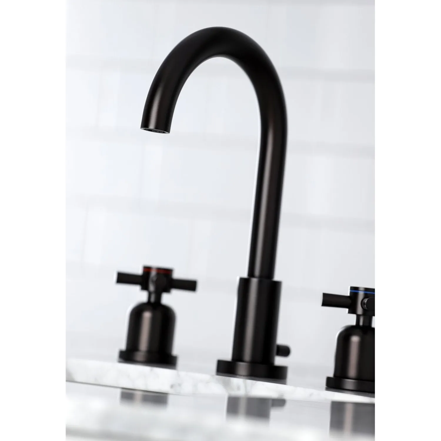 Clearance Fauceture Concord Widespread Cross-Handle Bathroom Faucet 8" Widespread