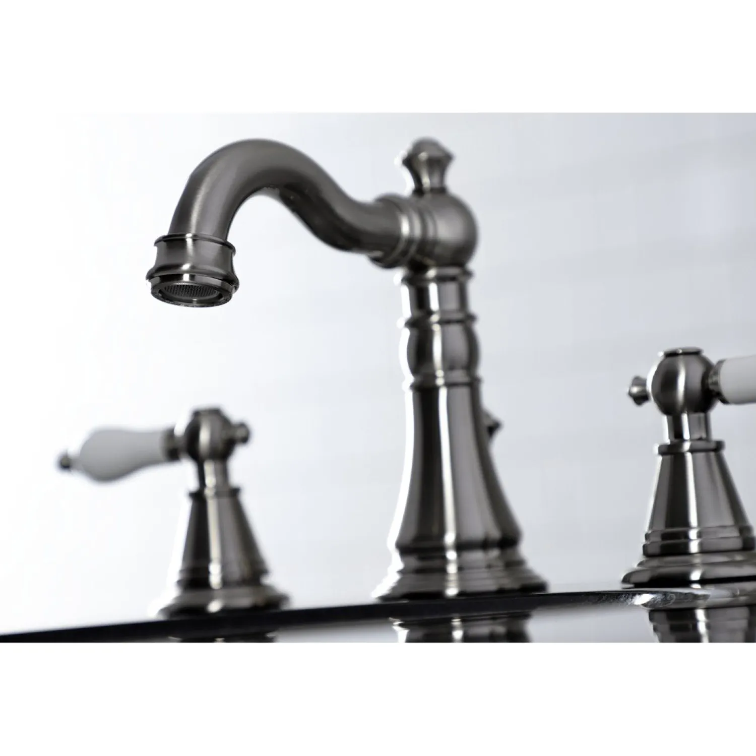 Sale Fauceture English Classic 3-Hole Widespread Bathroom Faucet 8" Widespread