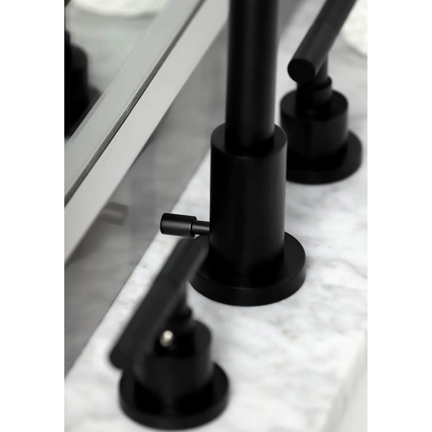 Sale Fauceture FSC895XCKL-P Kaiser Widespread Bathroom Faucet with Brass Pop-Up 8" Widespread