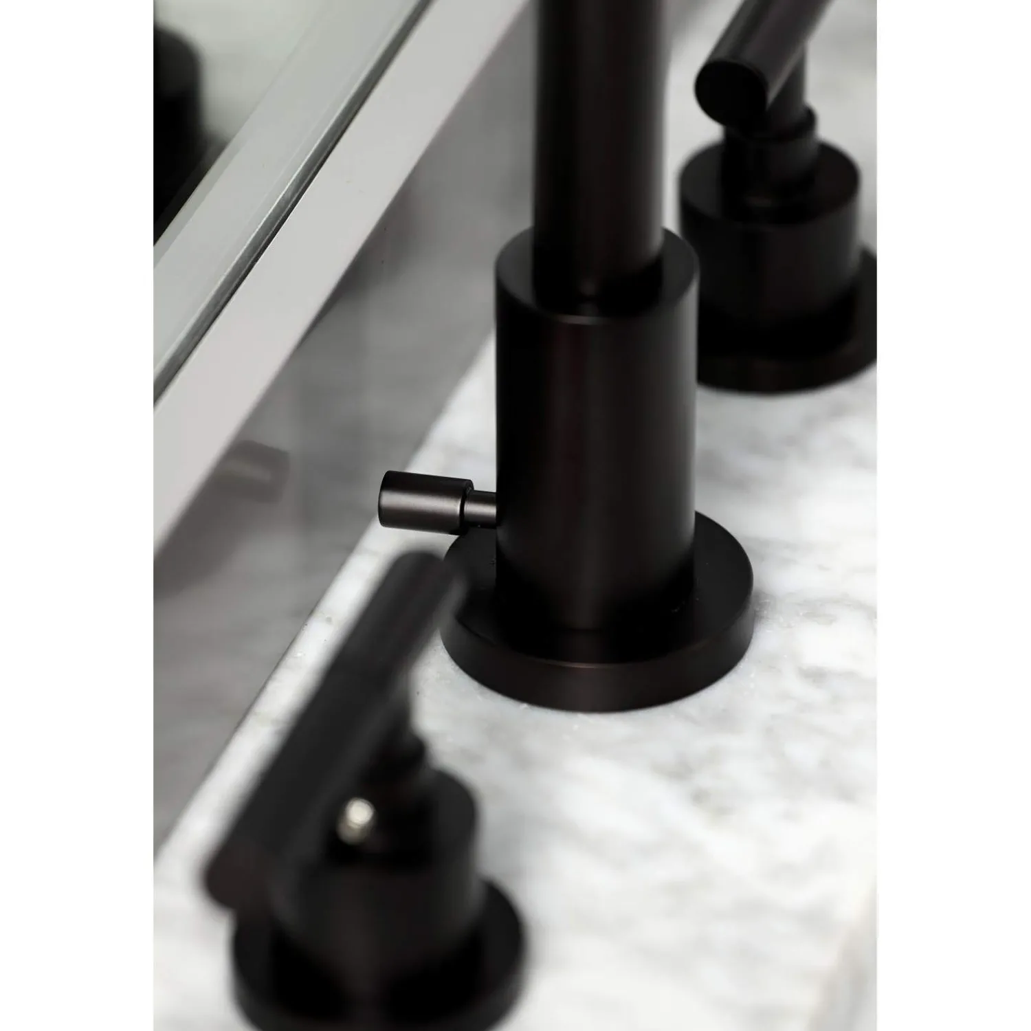 Sale Fauceture FSC895XCKL-P Kaiser Widespread Bathroom Faucet with Brass Pop-Up 8" Widespread