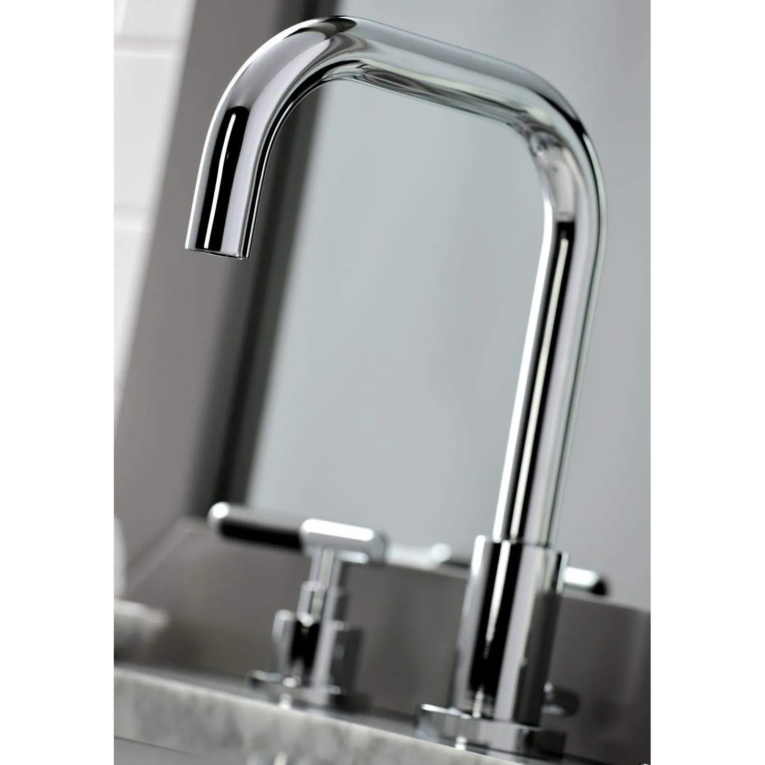 Outlet Fauceture FSC893XCKL-P Kaiser Widespread Bathroom Faucet with Brass Pop-Up 8" Widespread