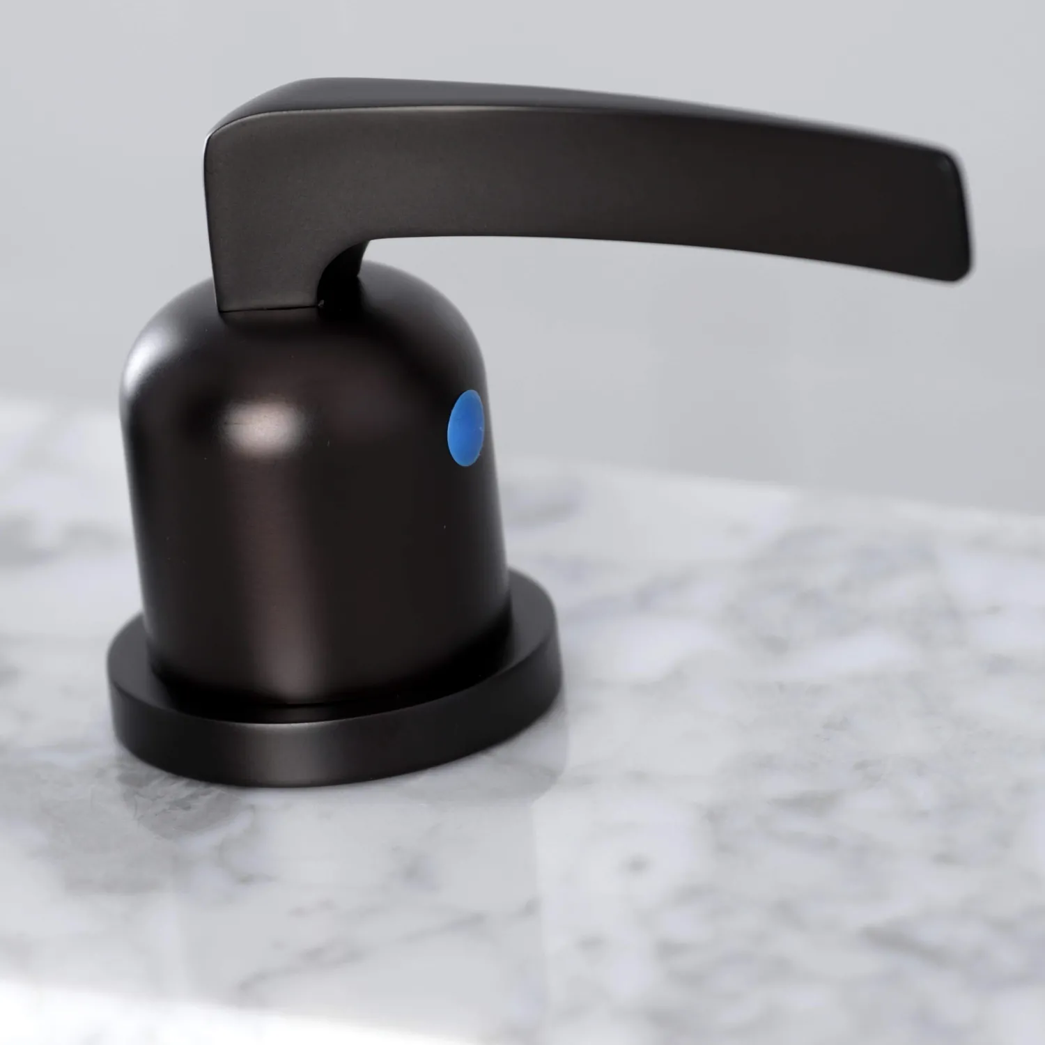 Discount Fauceture FSC895XEFL-P 8 in. Widespread Bathroom Faucet 8" Widespread